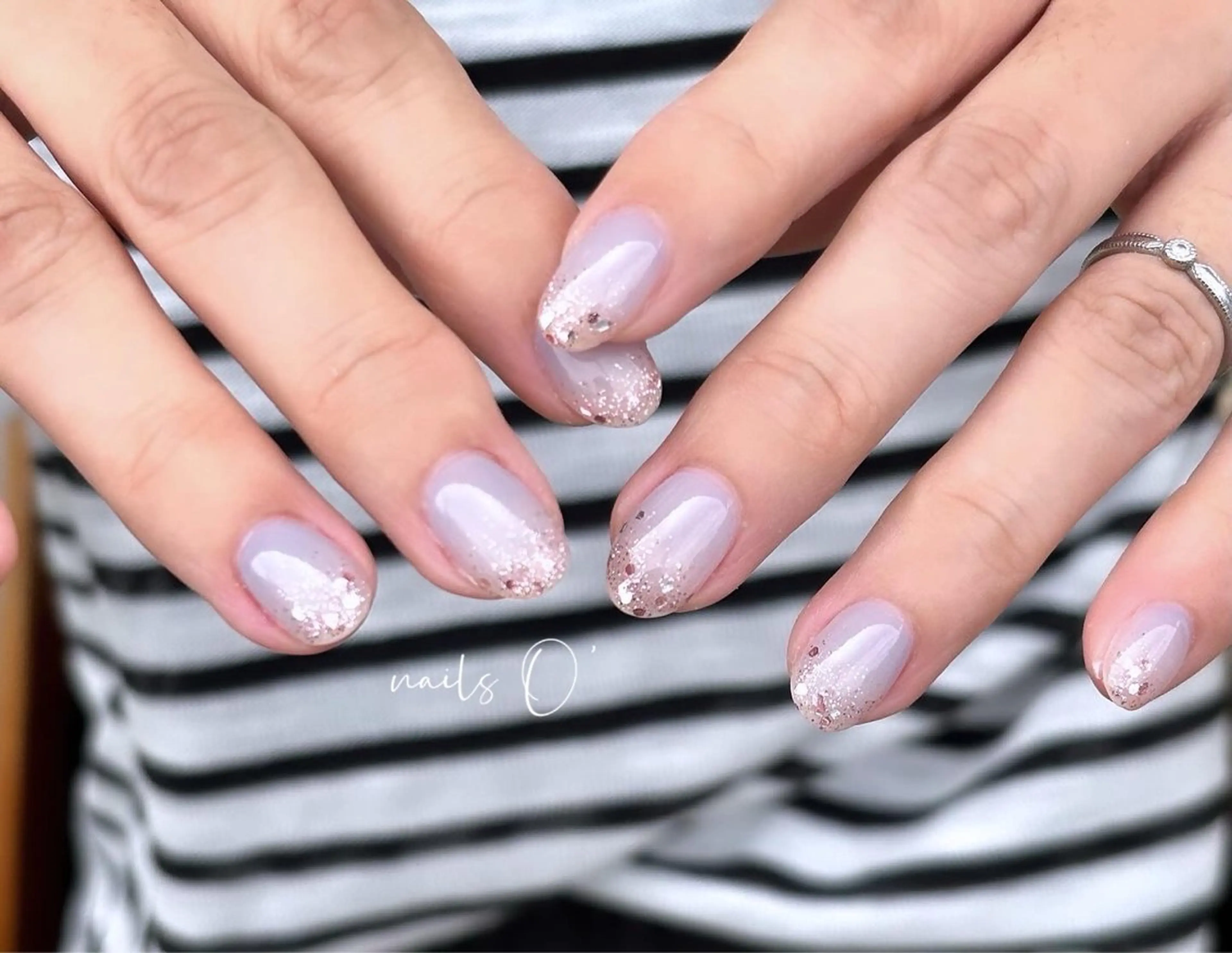 ネイル 大人可愛いネイル🎗 Hinaのネイルデザイン