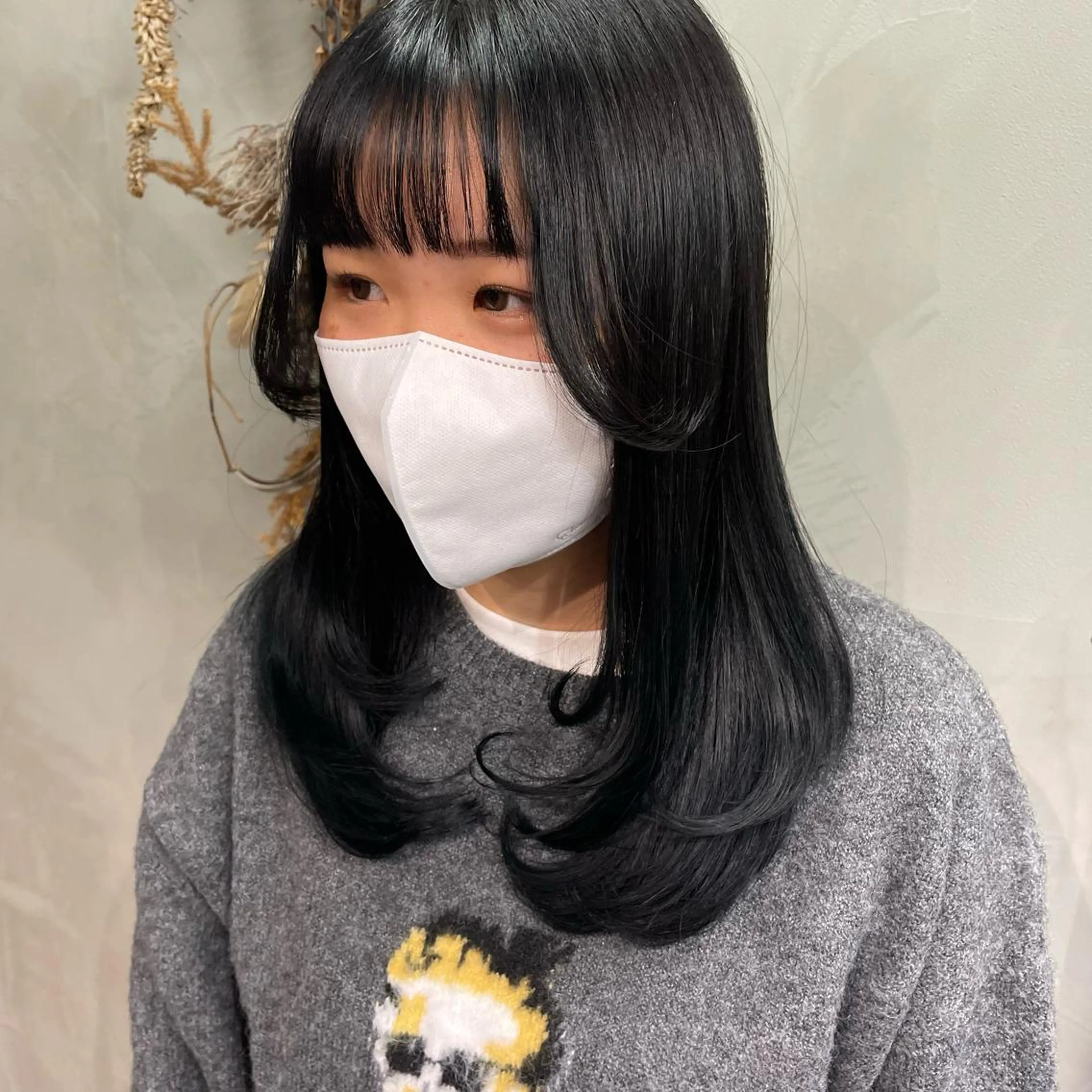 セミロング カラー RorriM natsuのヘアスタイル