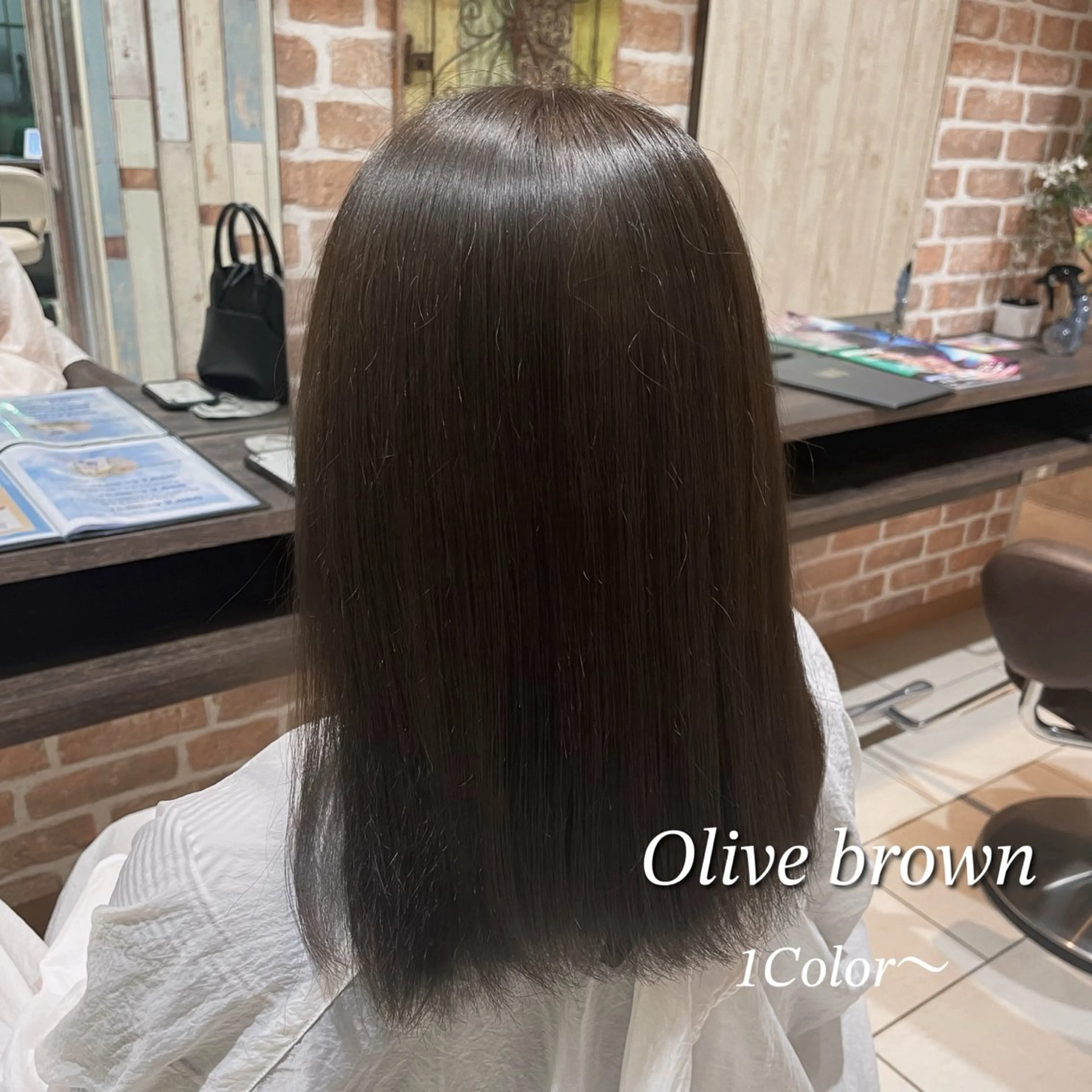 ミディアム カラー 透明感カラー オリーブカラー トリートメント Dears 望月のヘアスタイル