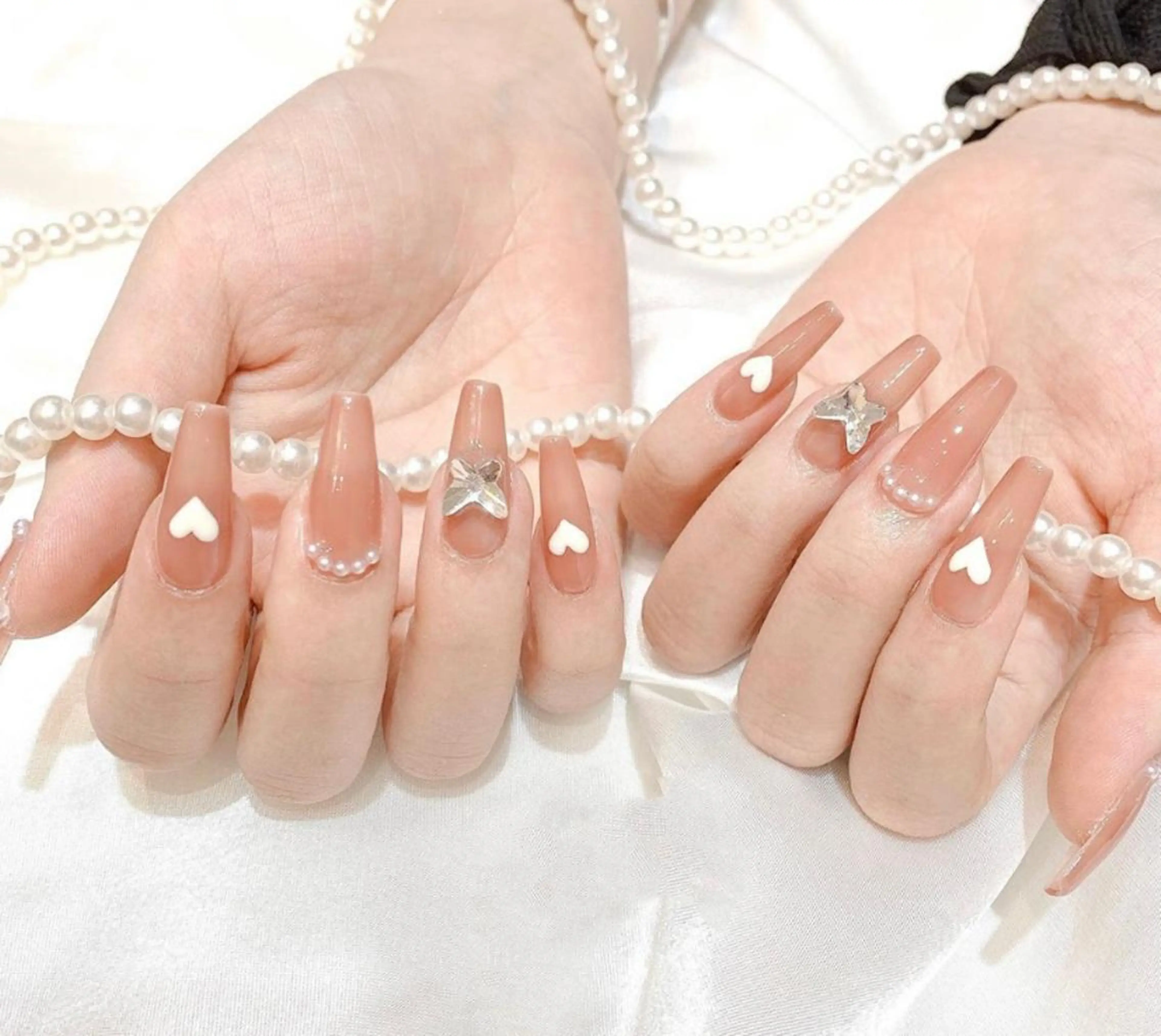 カラー ネイル Ui_Amor (パラジェル)のネイルデザイン