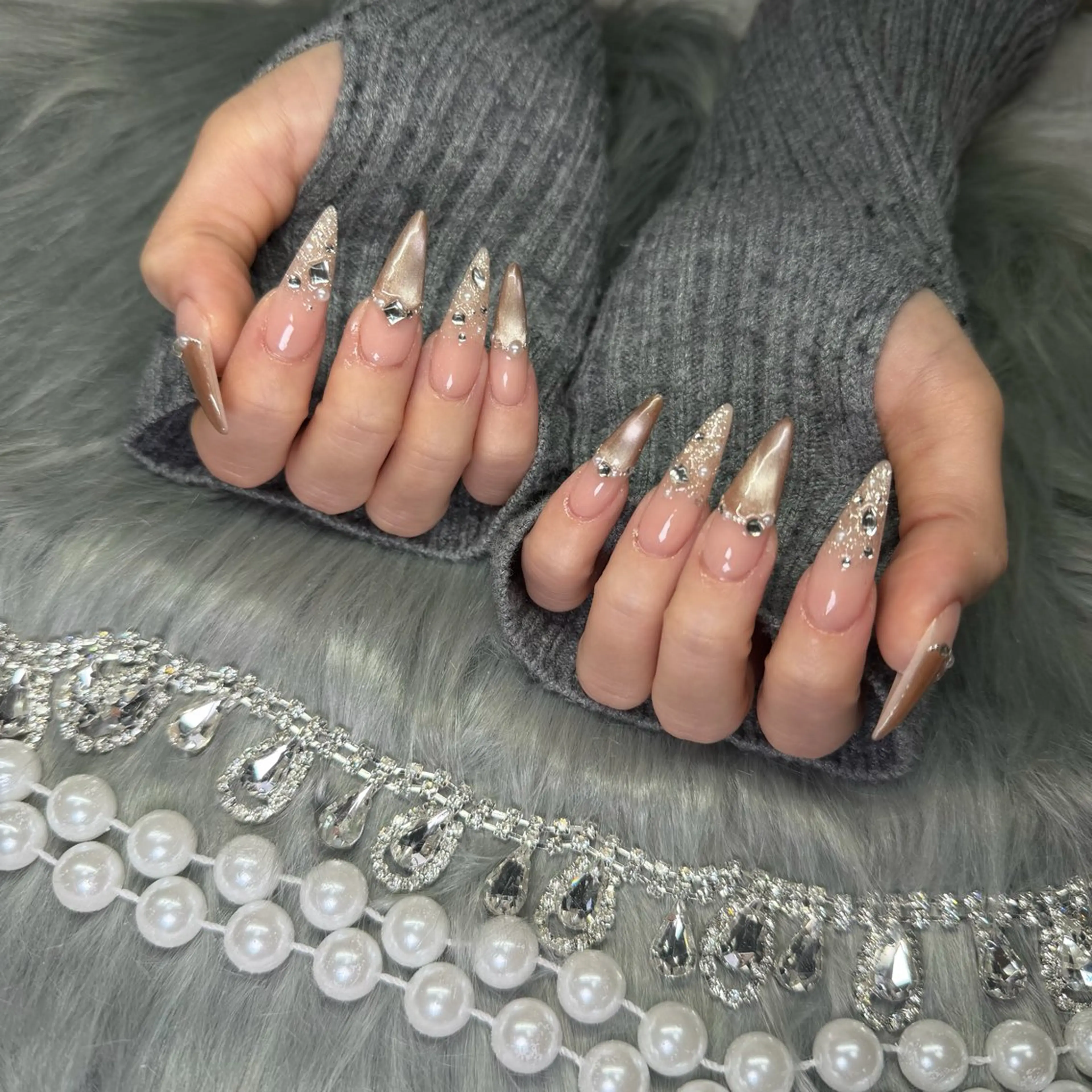 ネイル フレンチネイル ジェルネイル 韓国ネイル ロングネイル マグネットネイル ハンドネイル Nail Salon Growのネイルデザイン