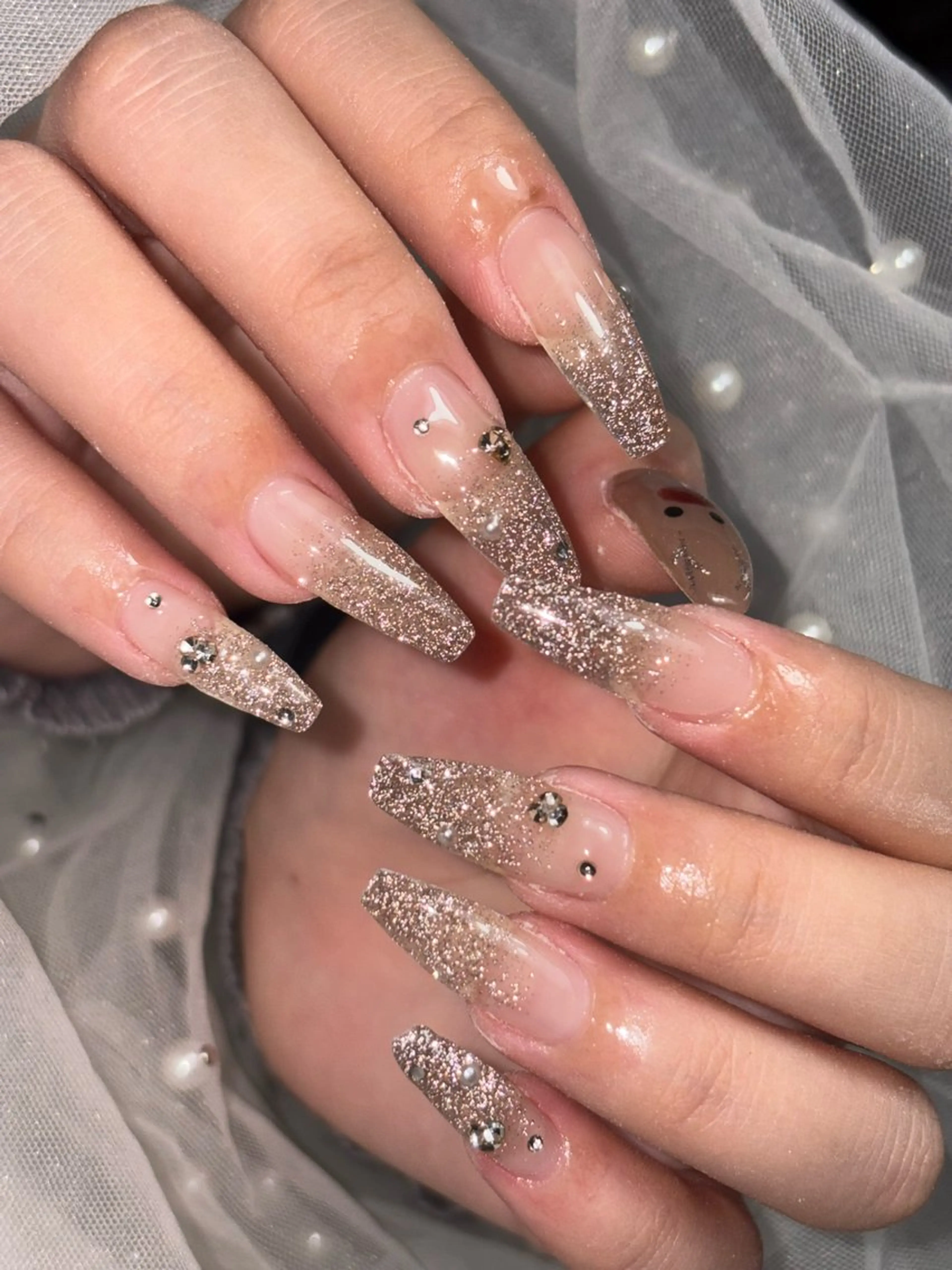 ネイル ハンドネイル フットネイル ✴︎ Delightのネイルデザイン