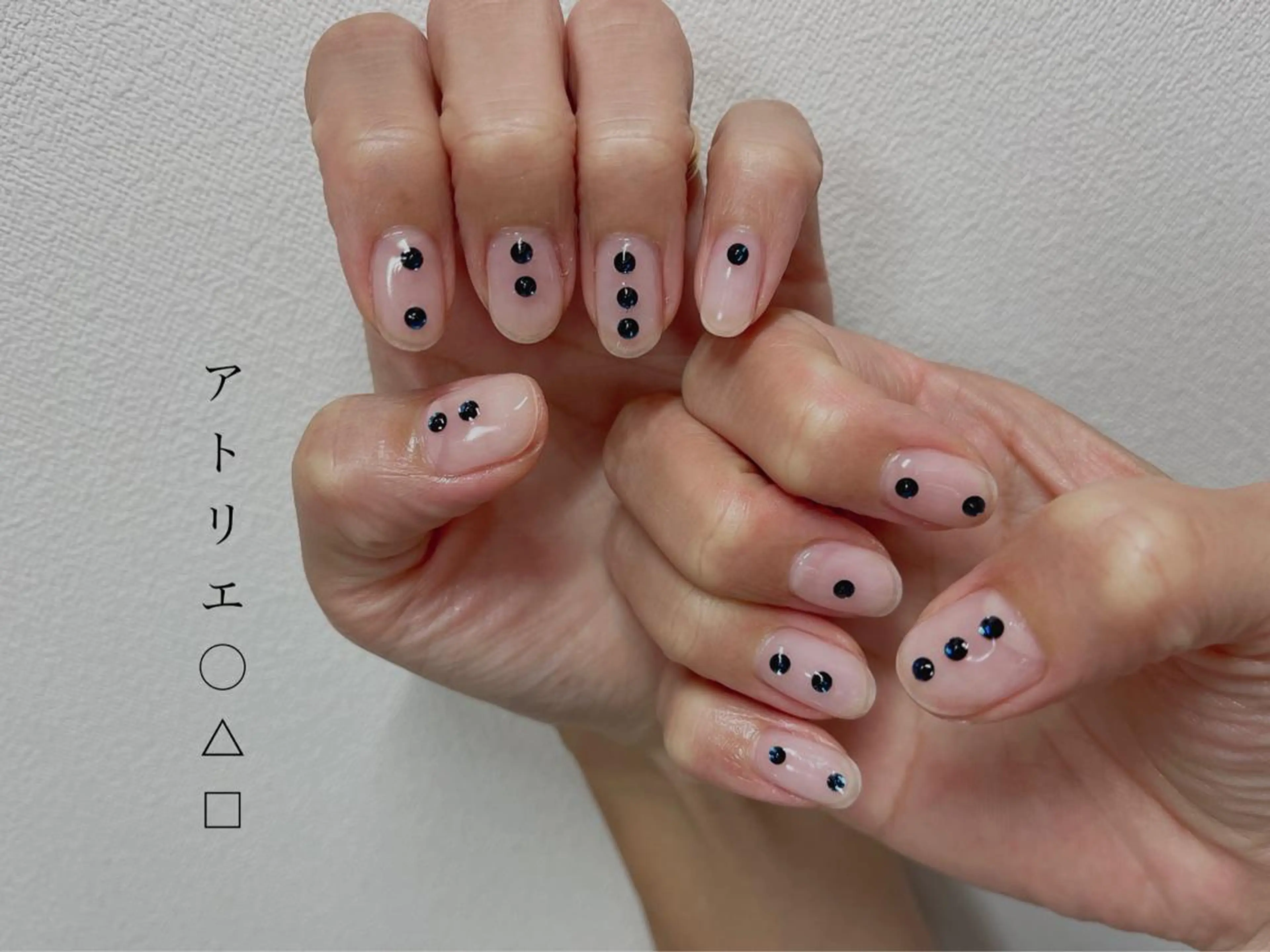 ネイル クリアネイル ハンドネイル アトリエ ○△□のネイルデザイン