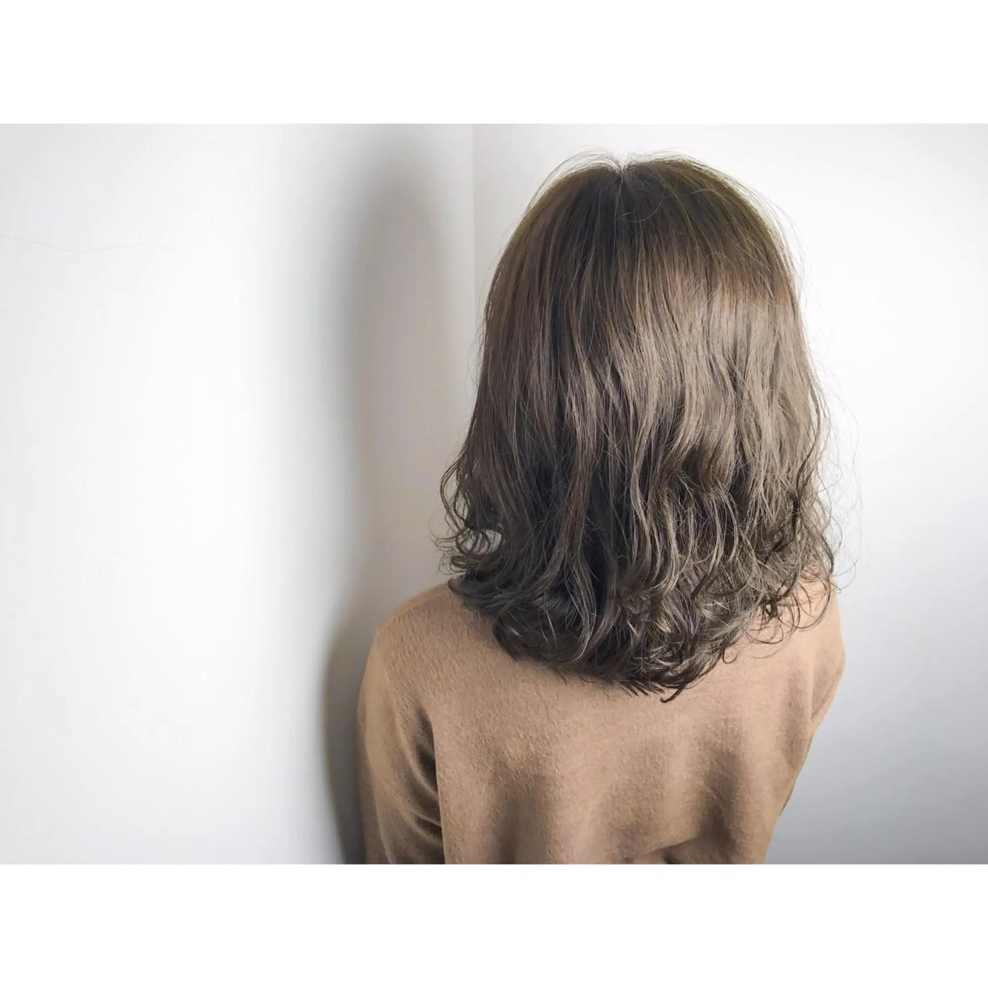 ミディアム カラー ベージュカラー ショート/レイヤー なら石井知希のヘアスタイル