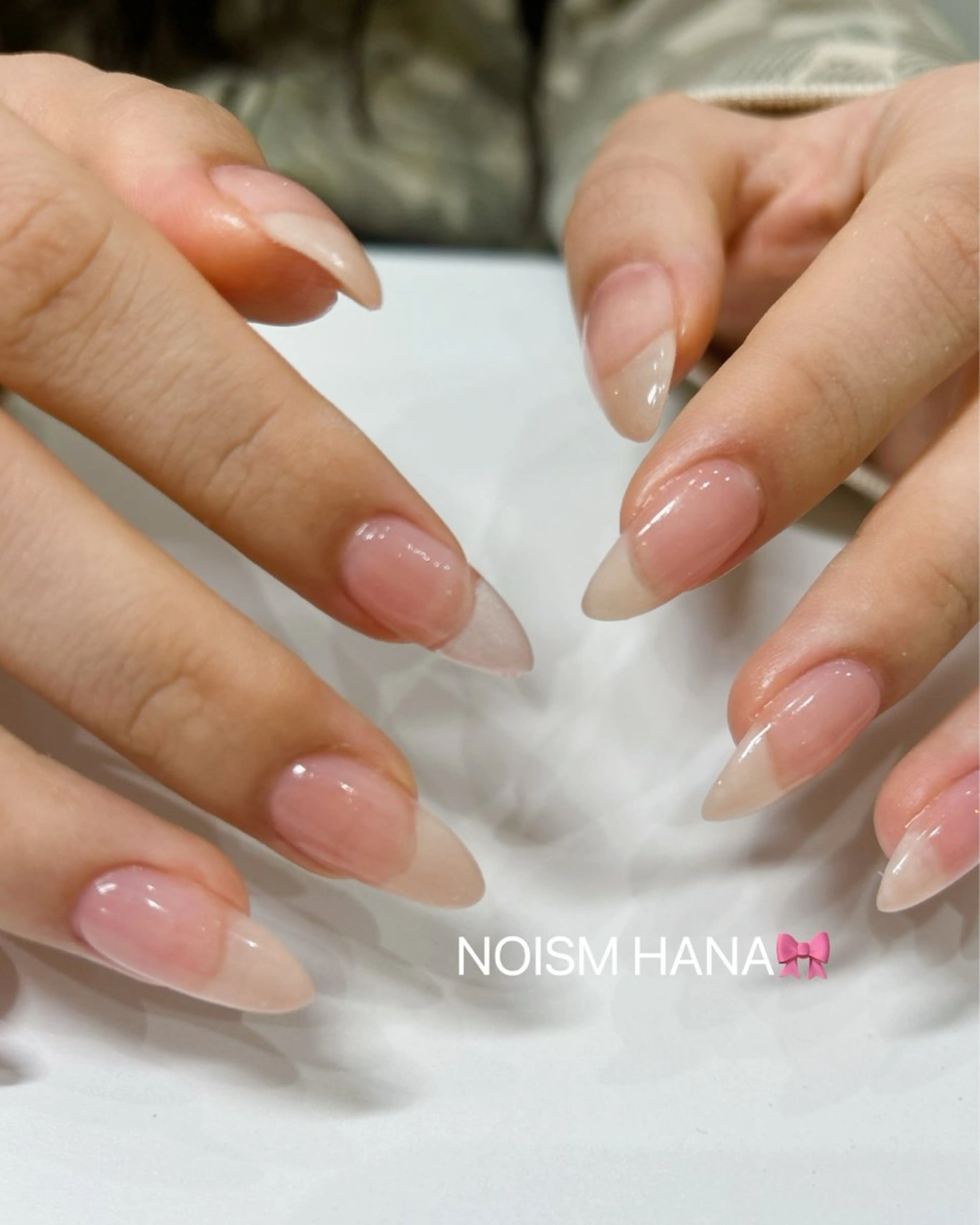ネイル 長さ出し グラデーション キラキラネイル 韓国ネイル マグネットネイル ハンドネイル 🎀大人nail /NOISMはな🎀のネイルデザイン