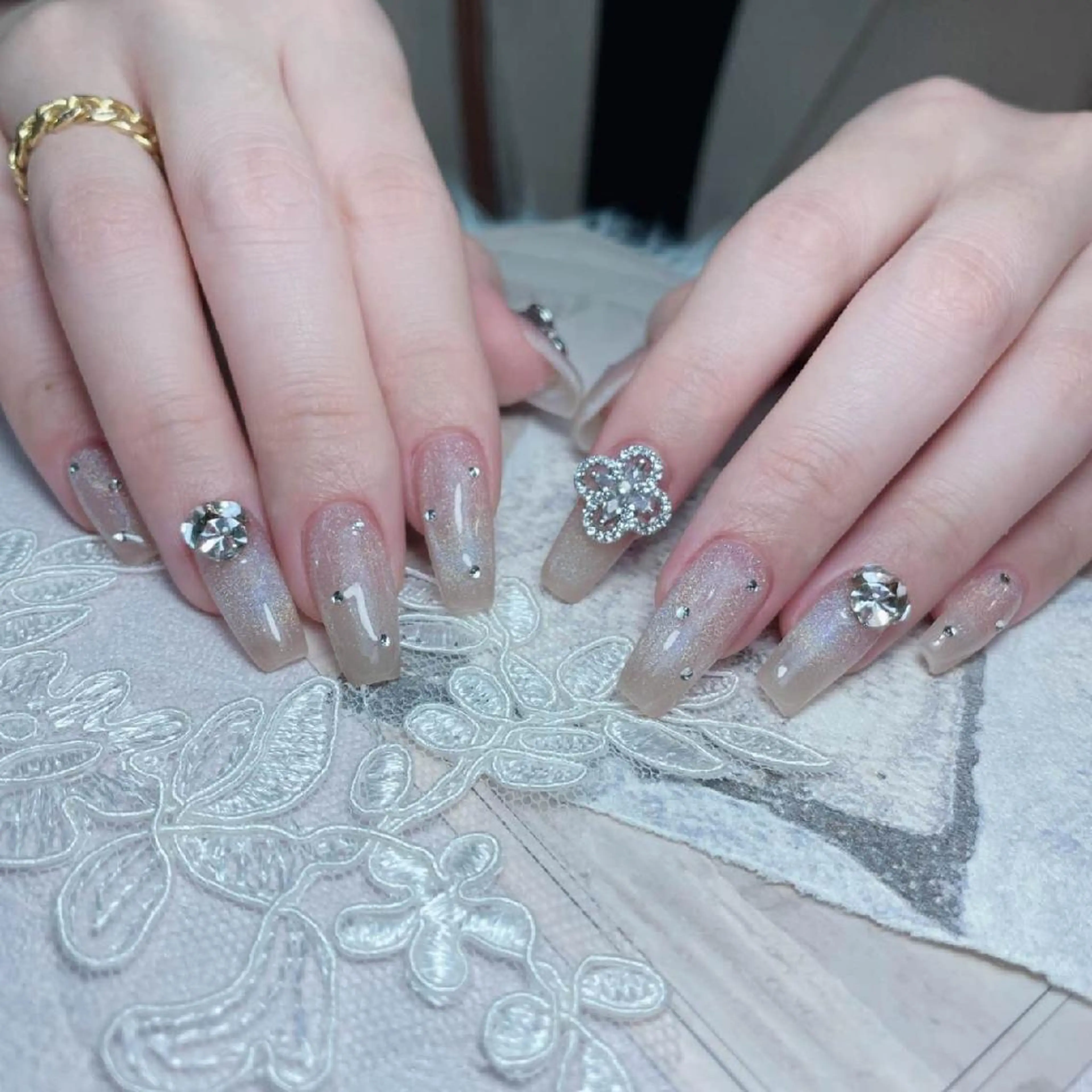 ネイル アートネイル ブルー ロングネイル ニュアンスネイル スカルプネイル Melody Nail所属・Melody 3D/スカルプ専門店のネイルデザイン