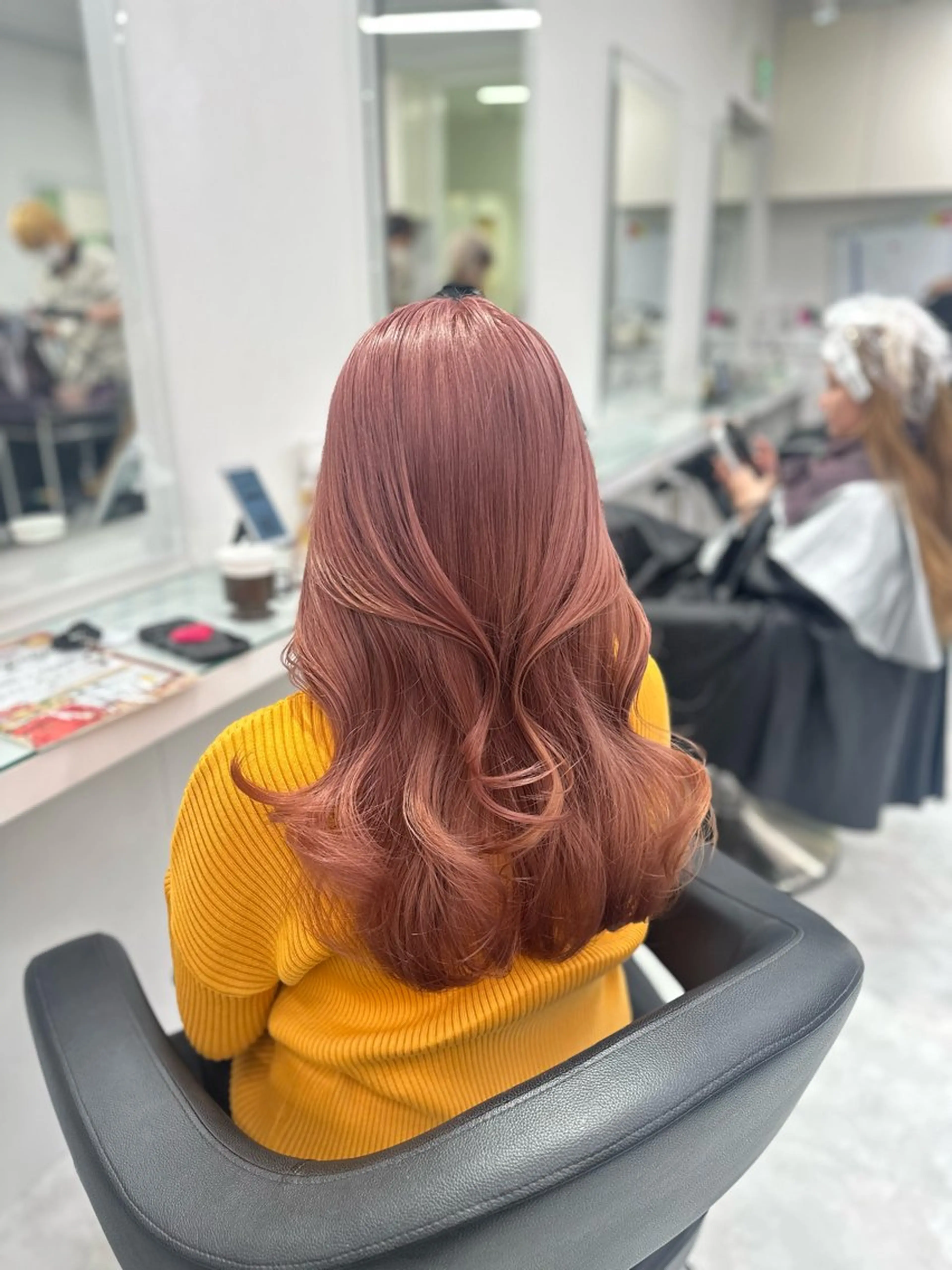 セミロング カラー ヘアカラー トリートメント ヘッドスパ ヘアセット ❄最強かわいいカラー ❄️MINA❄️のヘアスタイル