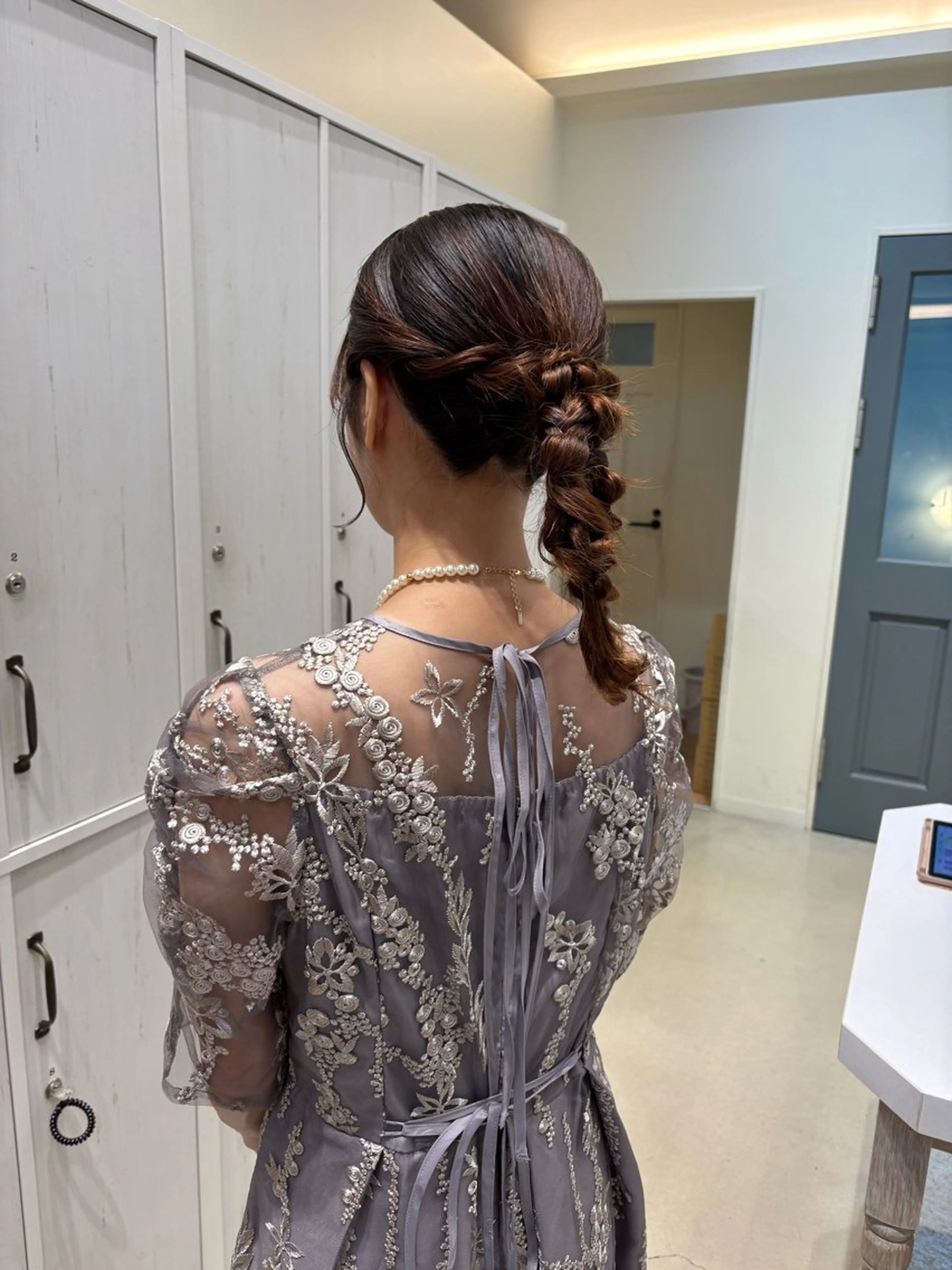 セミロング ヘアアレンジ つちだ ゆうひ / 暗髪カラー⟡.·のヘアスタイル