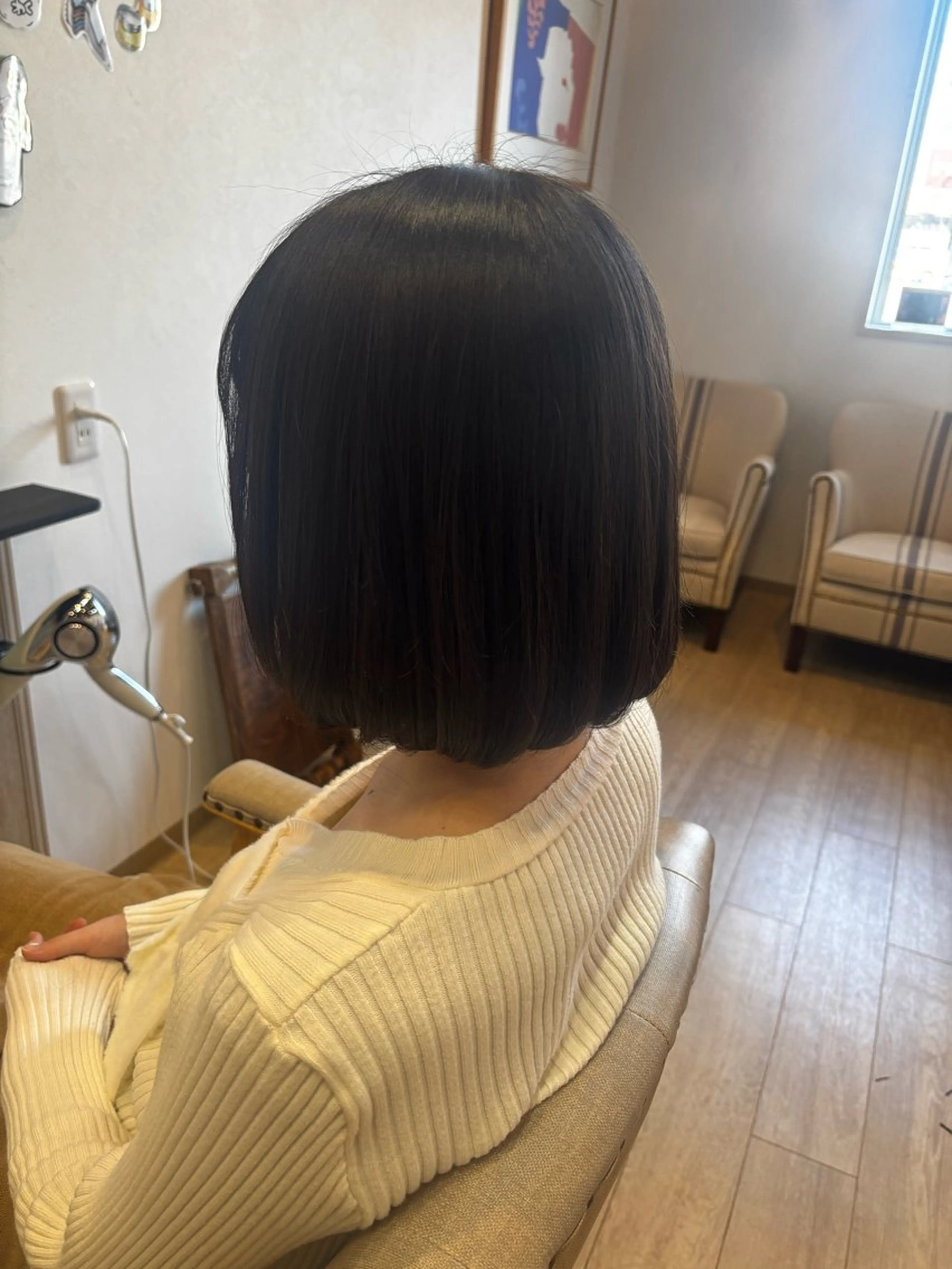 ミディアム 畠山 絵里のヘアスタイル