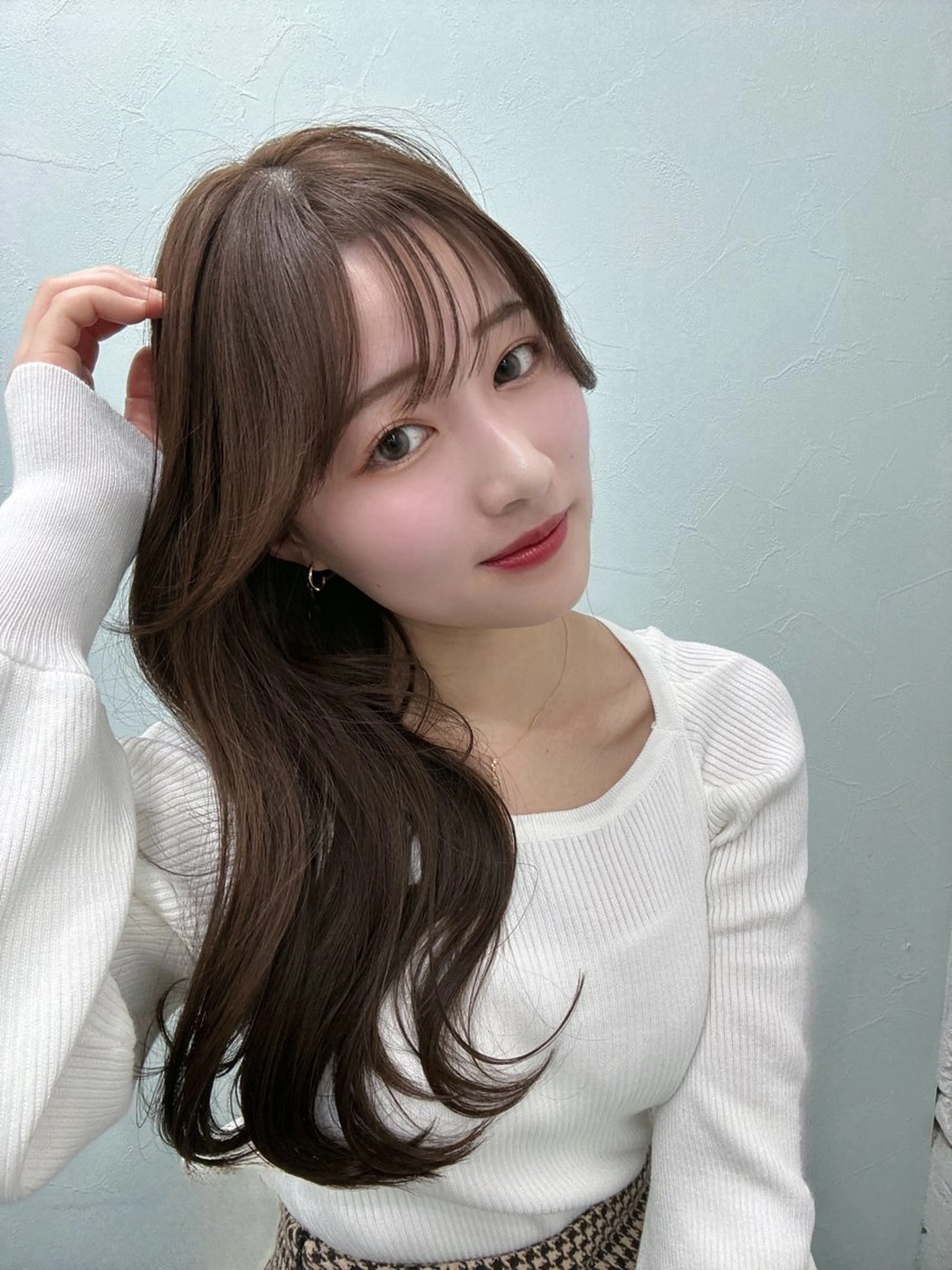 セミロング カラー くびれヘア 韓国風ヘア カット ヘアカラー トリートメント 盛れる顔周りカット ♥️韓国ヘア"ちぇるのヘアスタイル