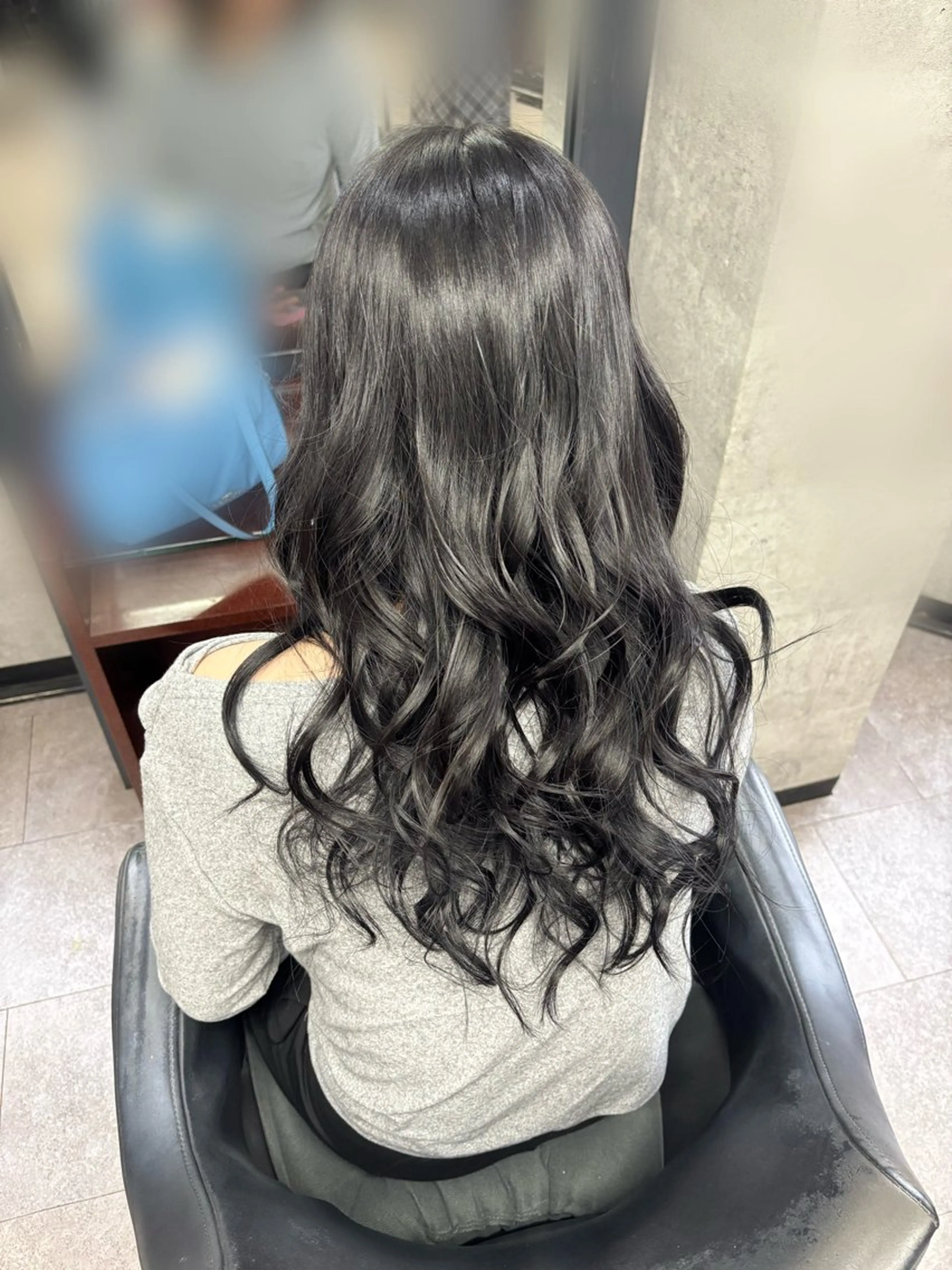 ロング カラー ヘアカラー OZ 梅田店／ ユウリのヘアスタイル