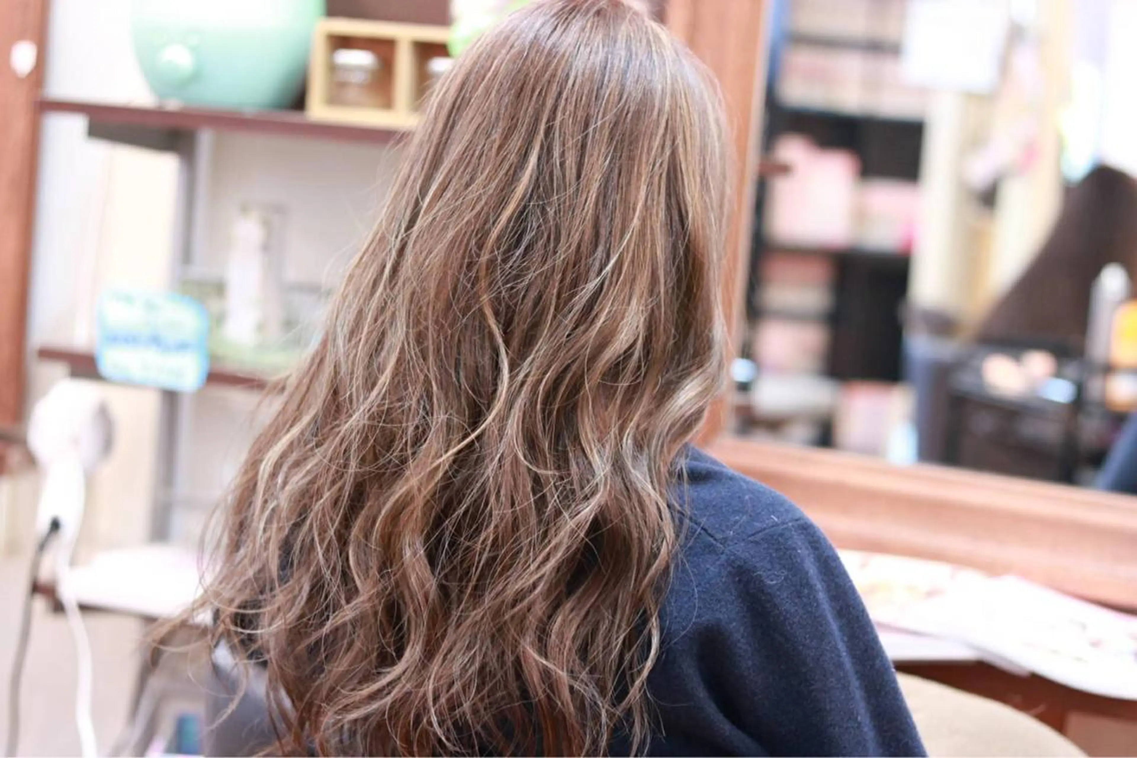 ロング ハイライト ヘアカラー トリートメント LOCO/ Koukiのヘアスタイル