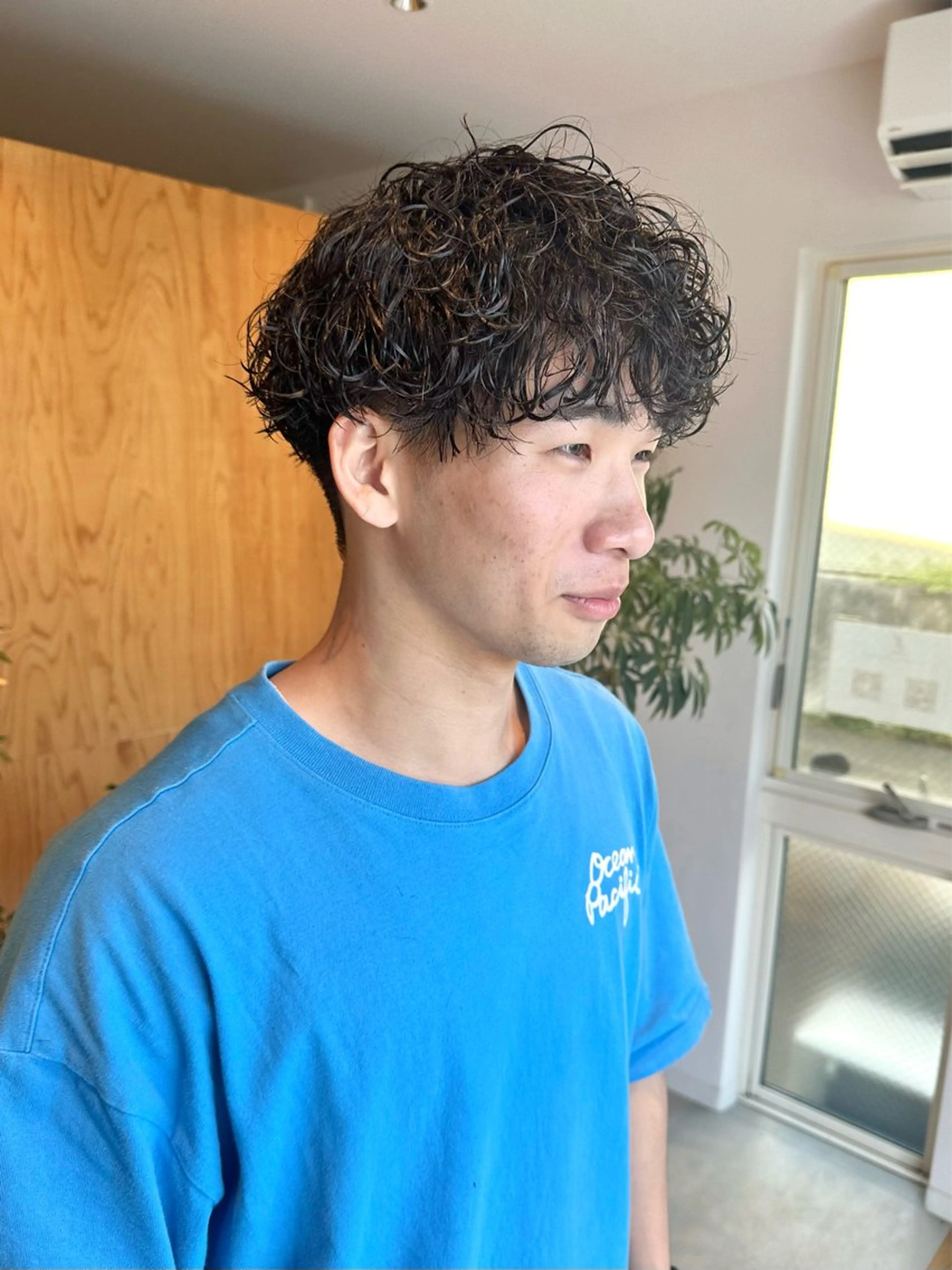 ショート パーマ メンズ メンズパーマ 波巻きパーマ 🔥メンズ特化/ パーマ＆カット🌀のヘアスタイル