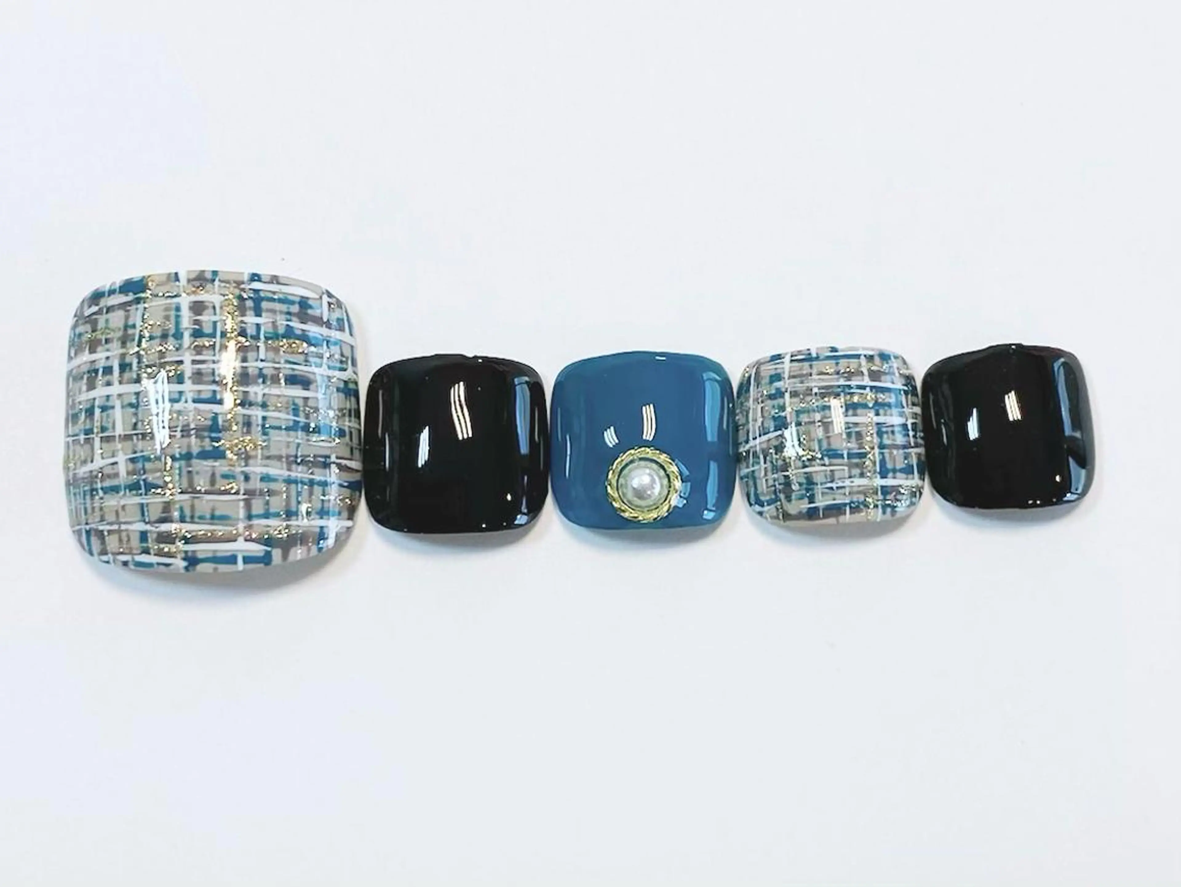 ネイル フットネイル Nail salon mewのネイルデザイン