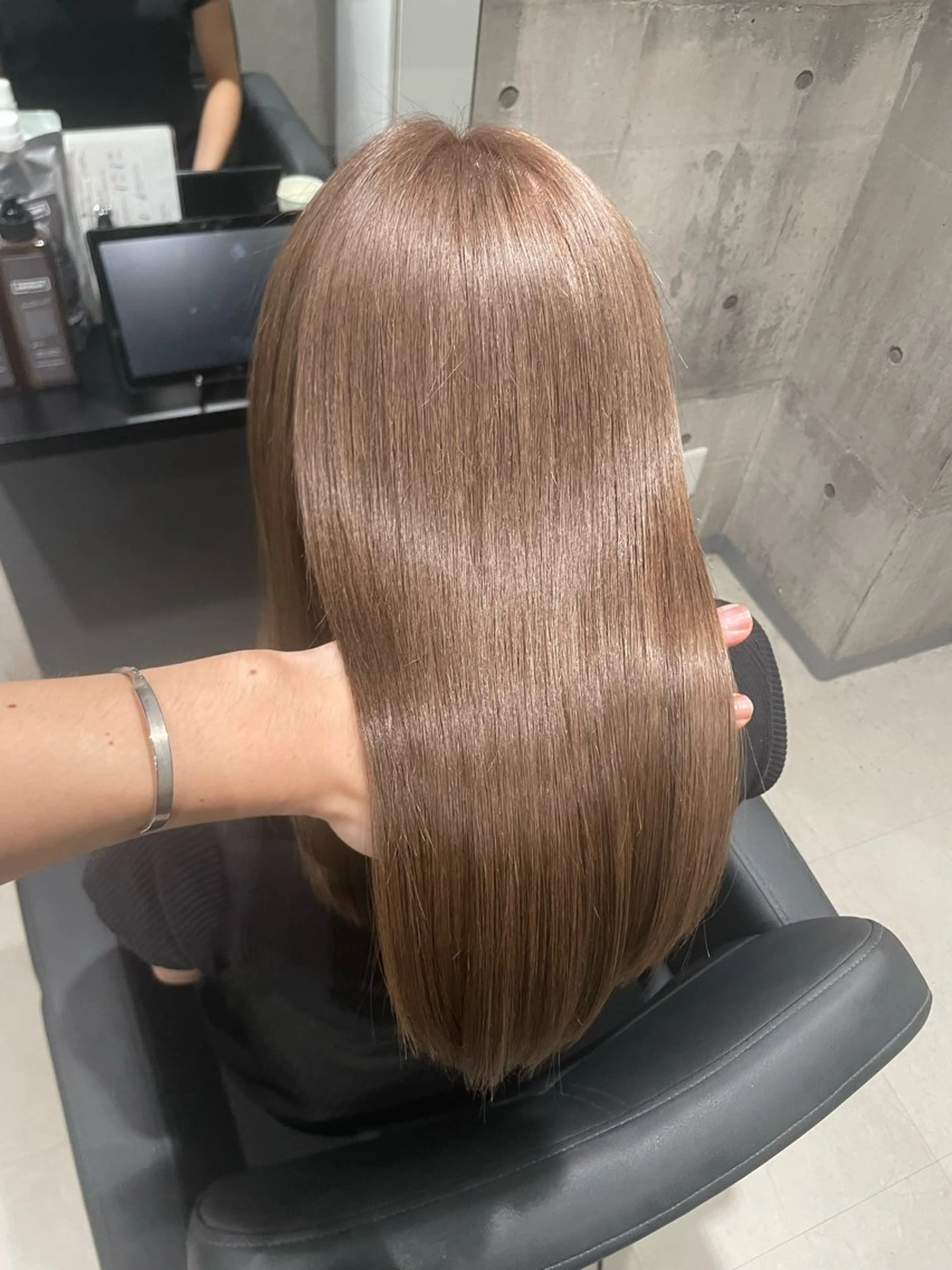 ミディアム カラー ベージュカラー ミルクティーベージュ 🫧透明感/美髪🫧 Hiroakiのヘアスタイル