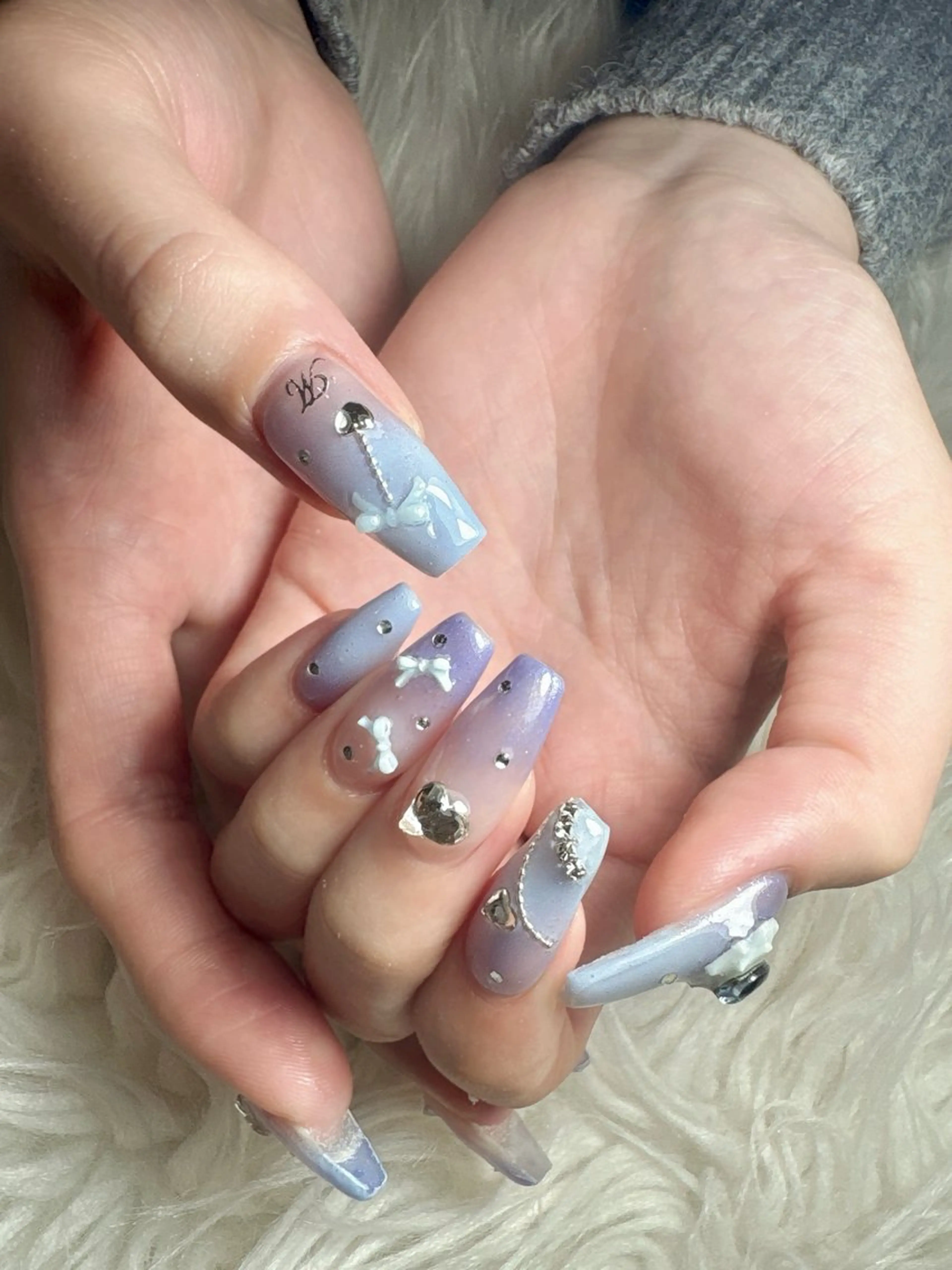 ネイル ハンドネイル Fukuda シュウのネイルデザイン