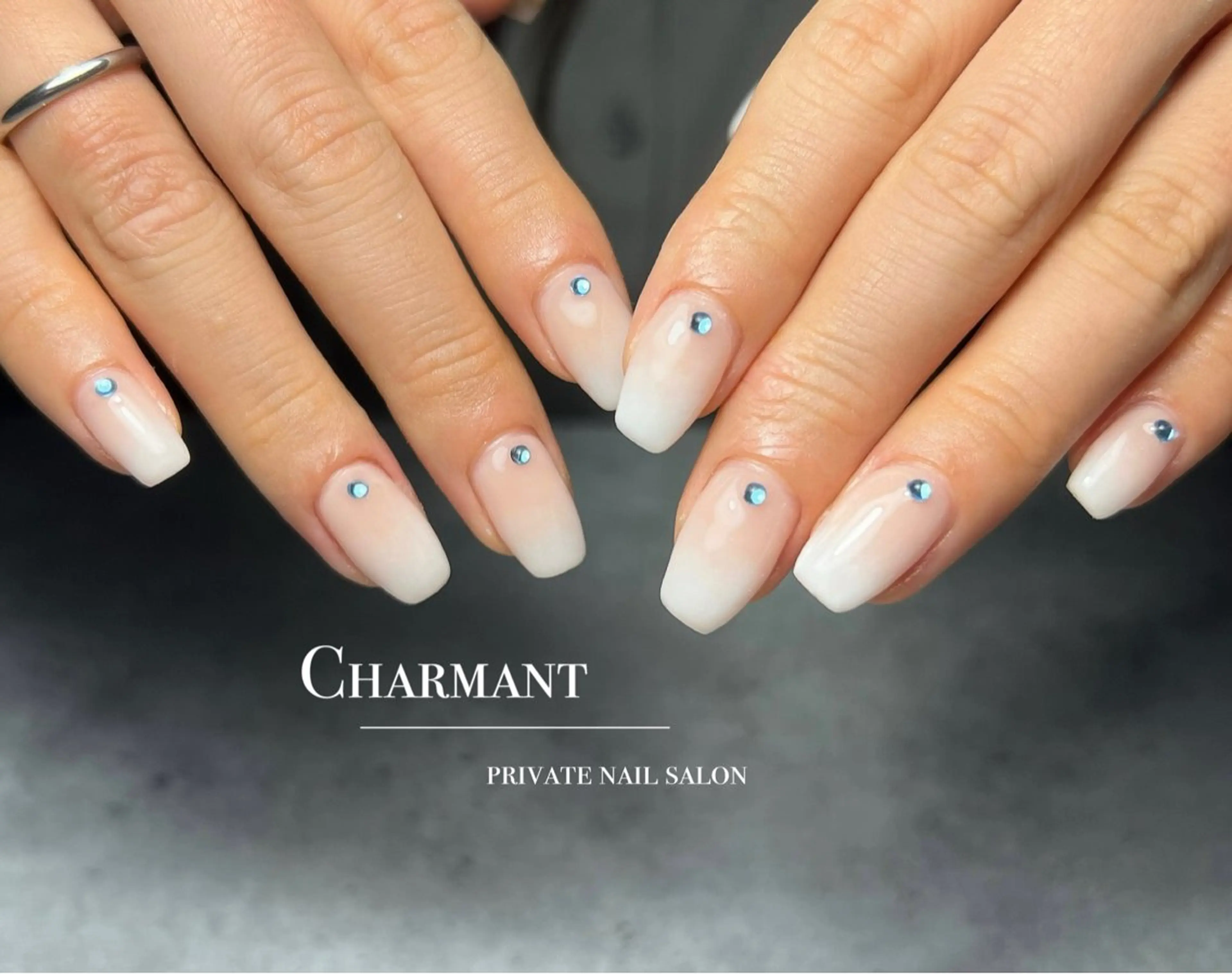 ネイル Minako 【Charmant】のネイルデザイン