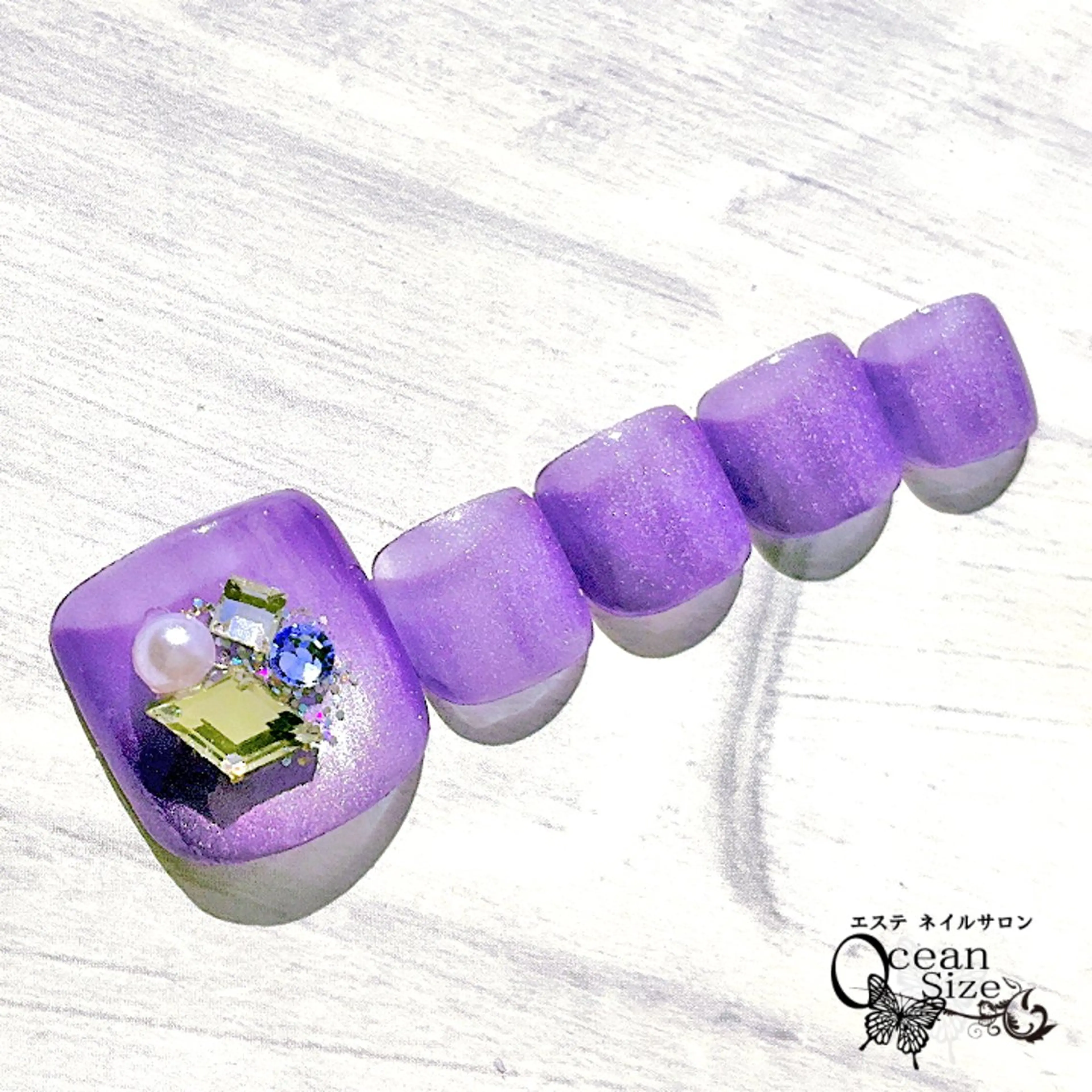 ネイル フットネイル 宮森 貴子のネイルデザイン