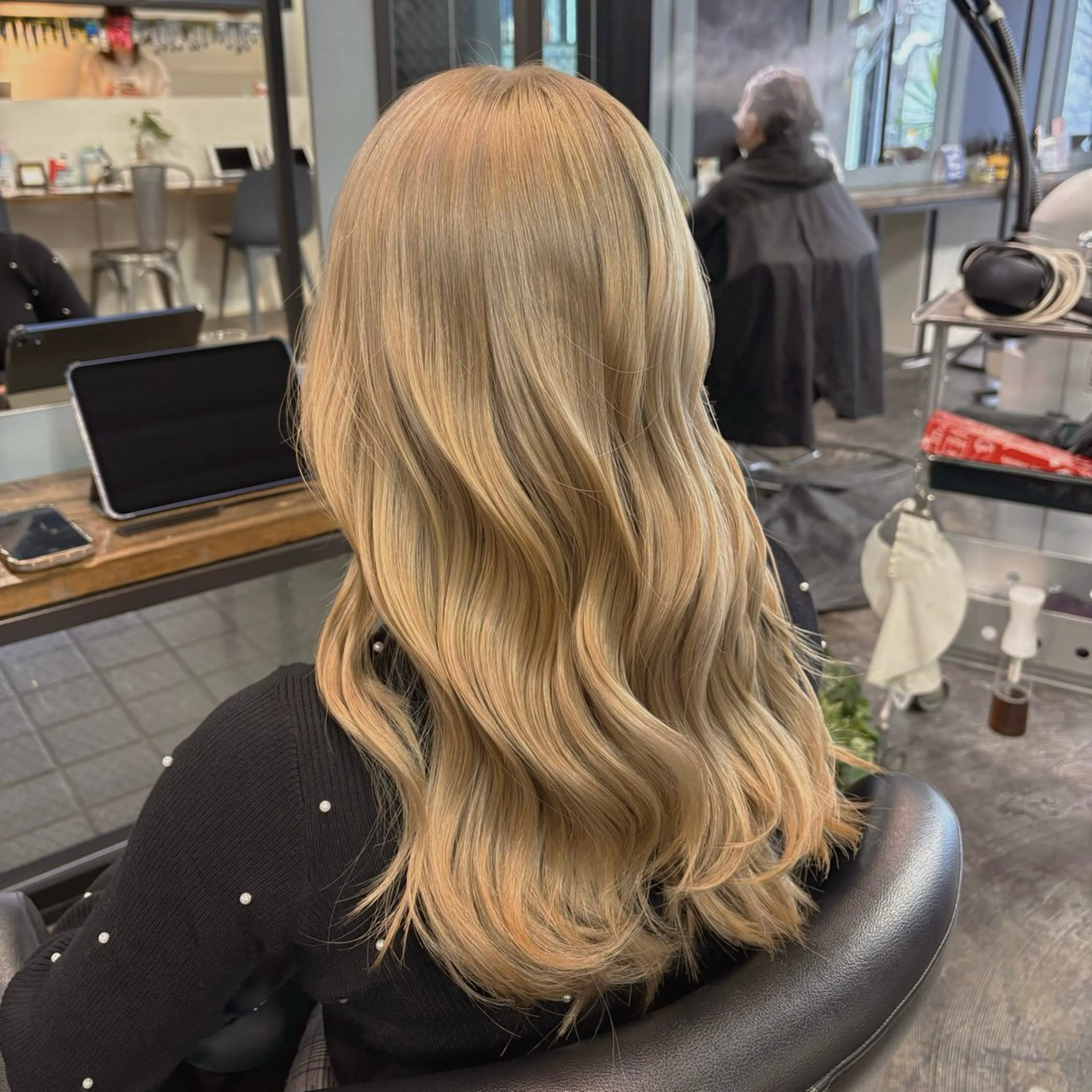 ロング カラー ダブルカラー ヘアカラー 暖色カラー/髪質改善 🐮ユイカのヘアスタイル