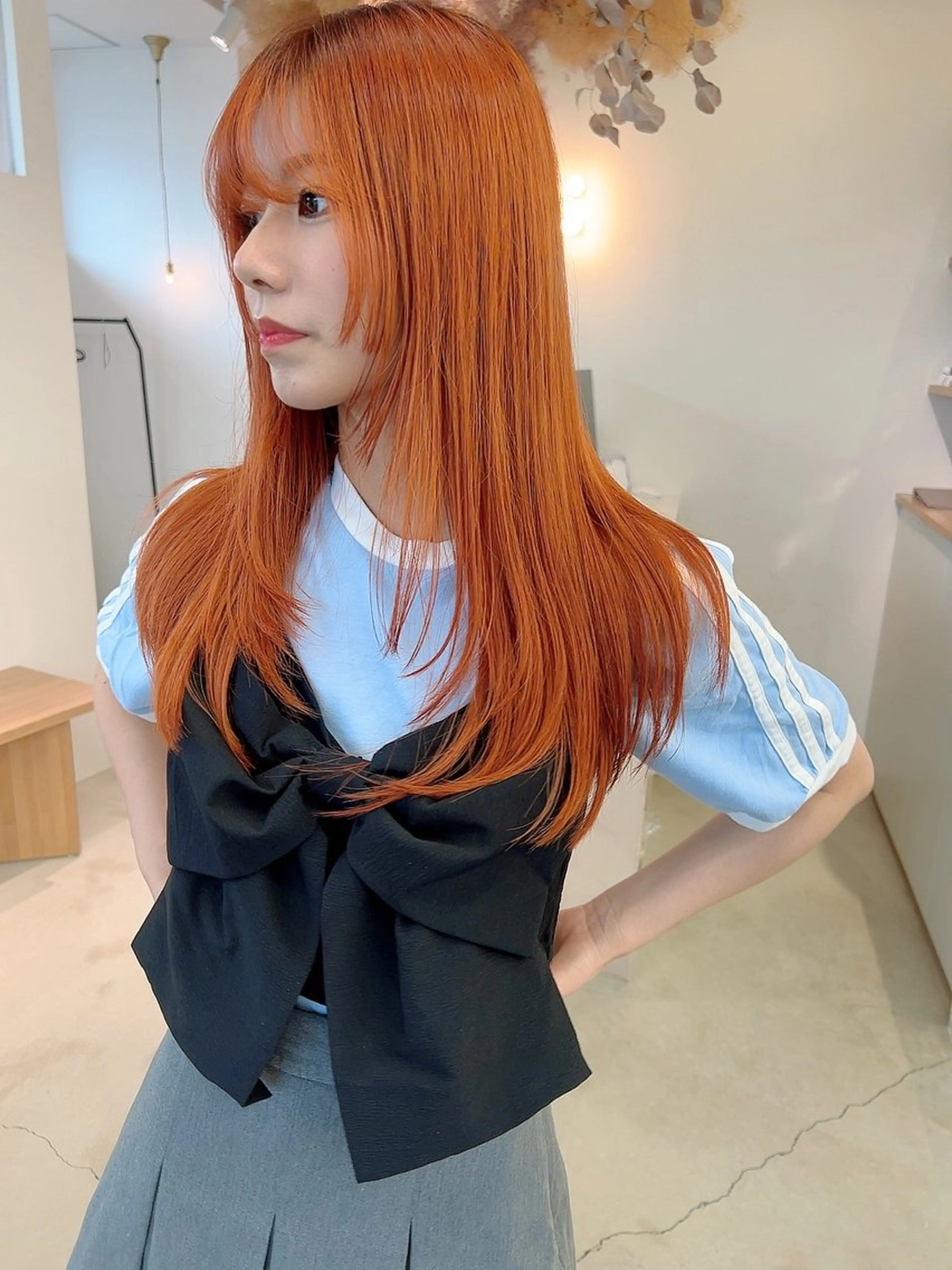 ロング カット ヘアカラー vince. moekoのヘアスタイル