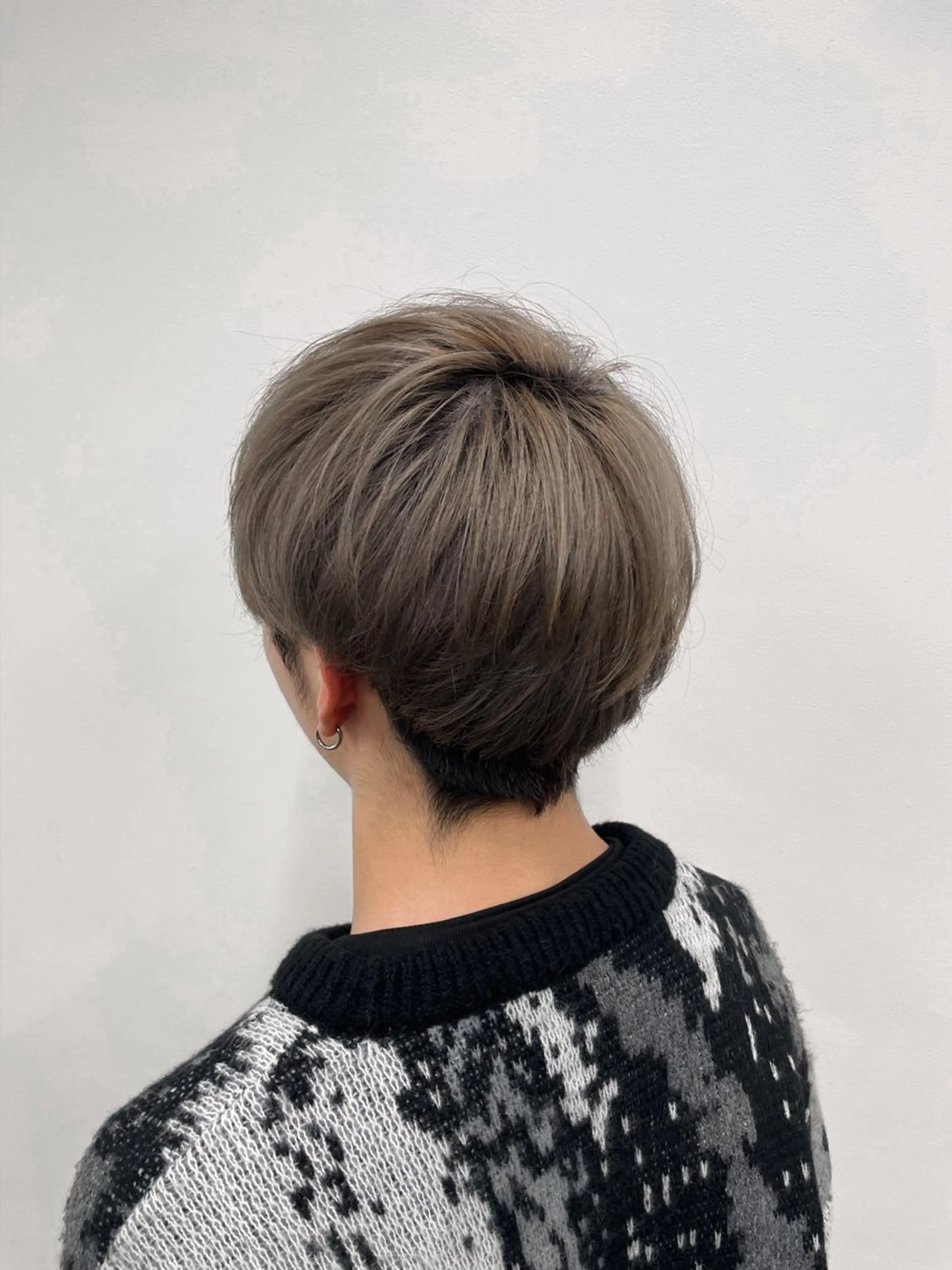 カラー ベージュカラー ブリーチ ミルクティーベージュ MEN'S 限定 / 杉田 星成のヘアスタイル