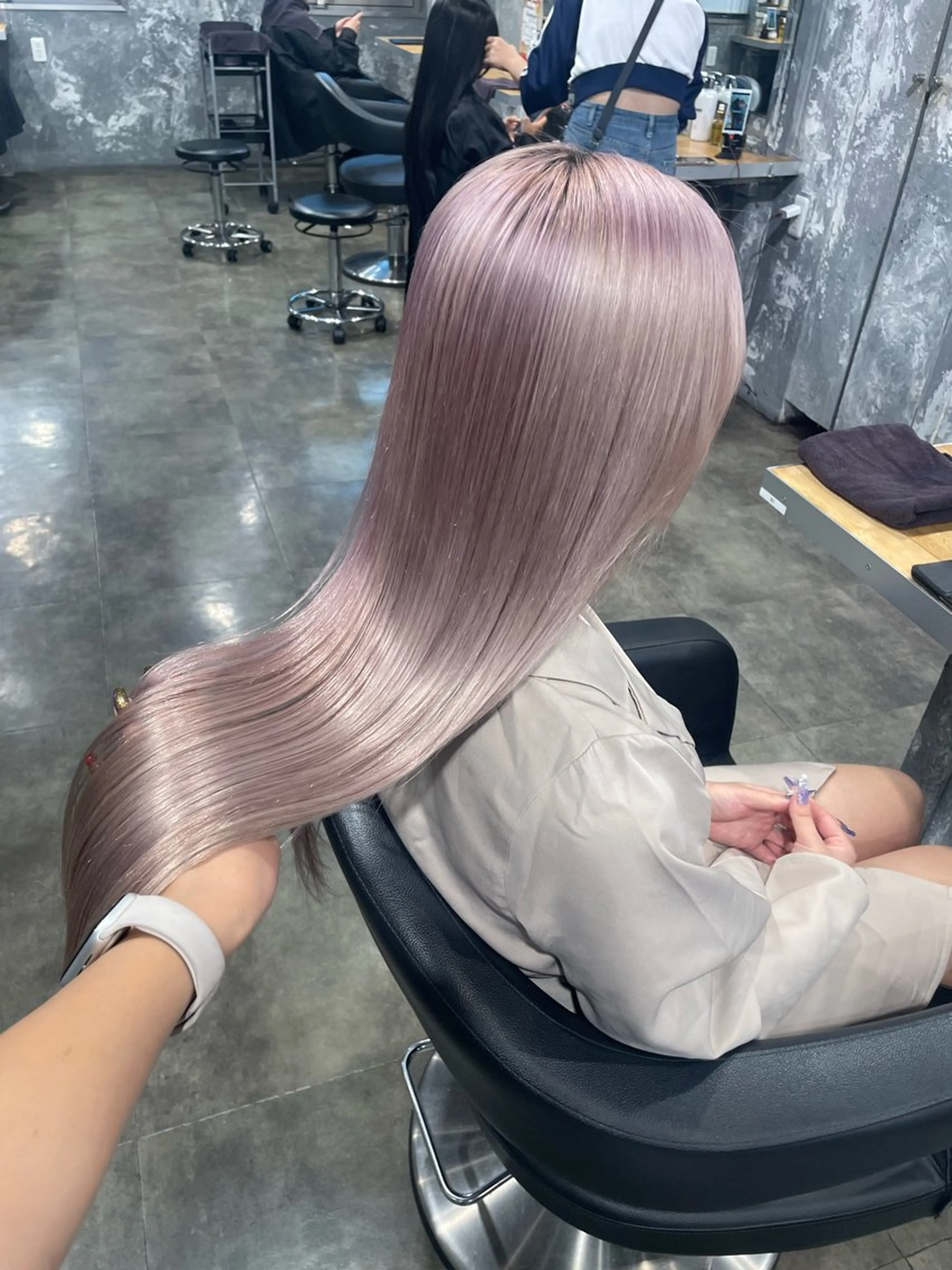 ロング カラー ヘアカラー ハイトーン 横浜💞ミオのヘアスタイル