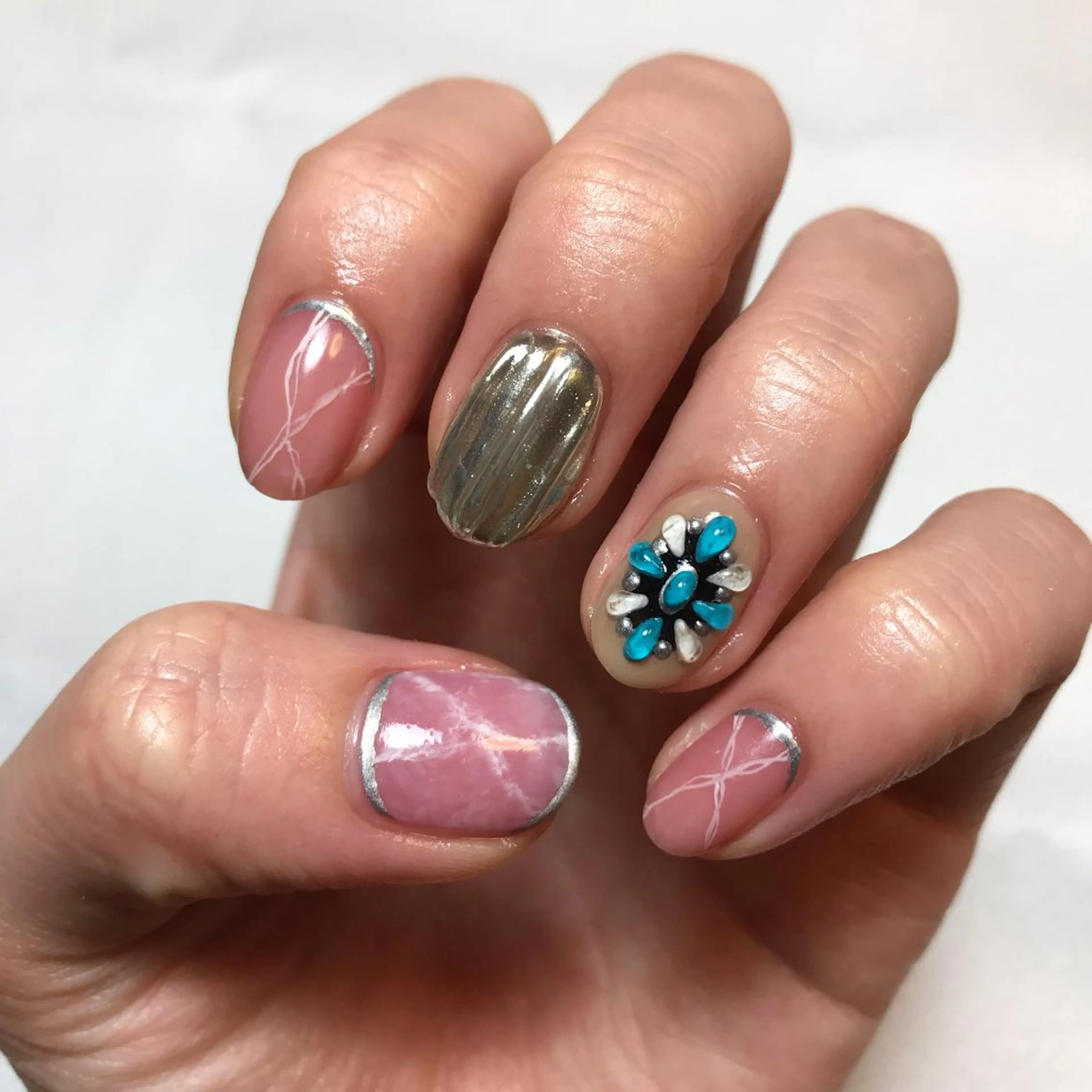 ネイル ハンドネイル 💅chainail _aiのネイルデザイン