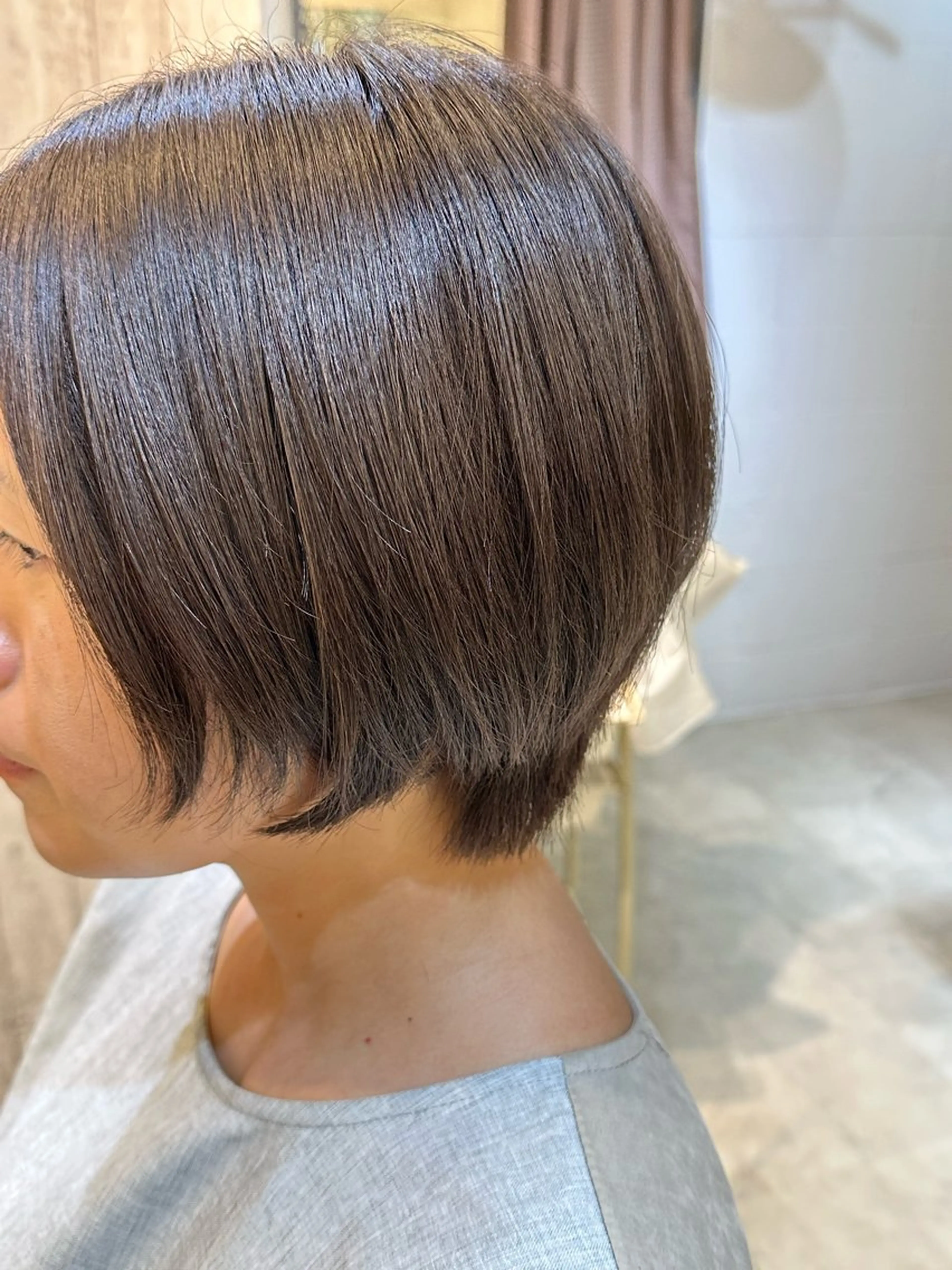 ショート 鍋倉 りえのヘアスタイル