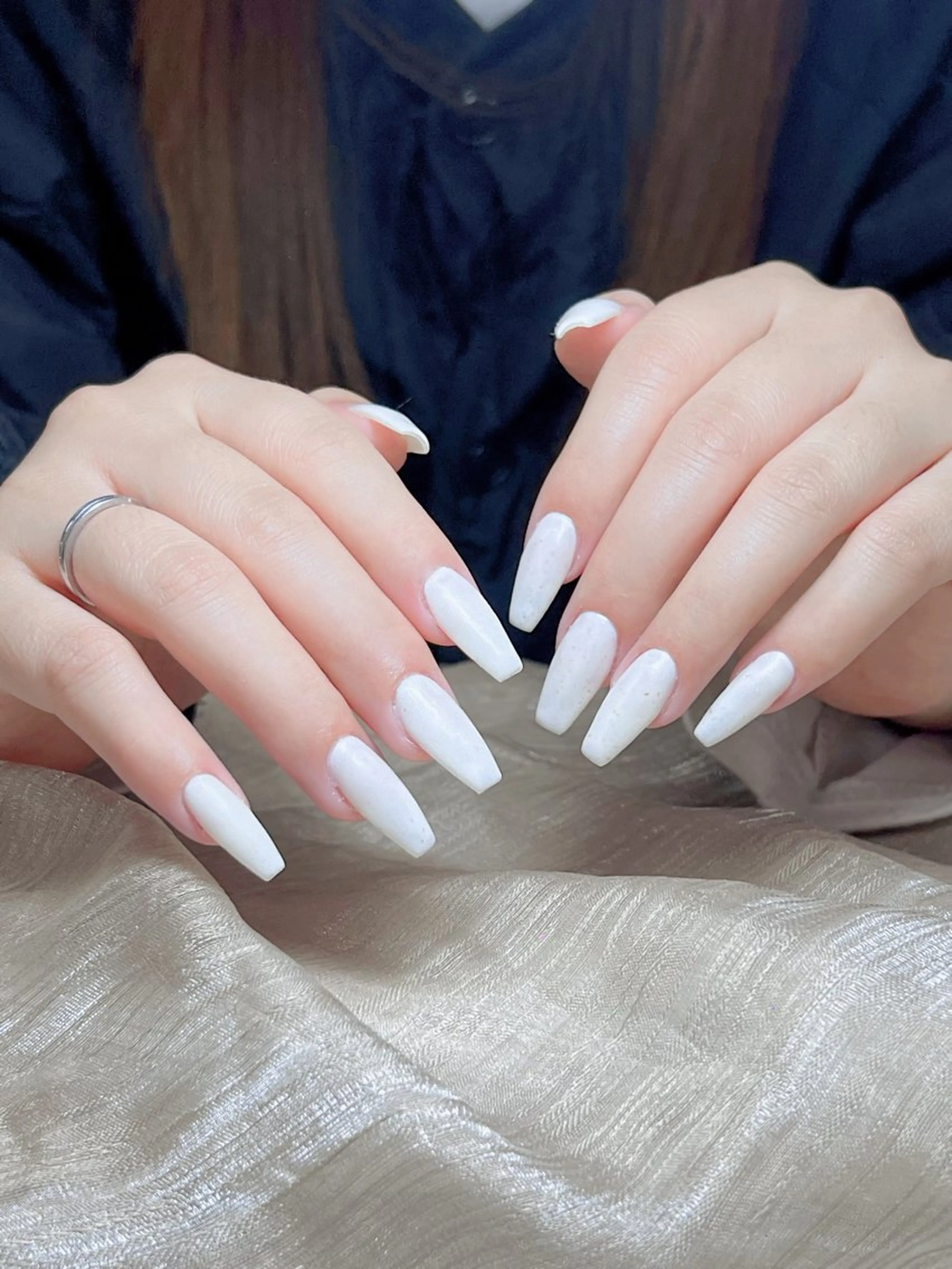 ネイル チークネイル フレンチネイル 韓国ネイル マグネットネイル ミラーネイル ハンドネイル Ema エマのネイルデザイン