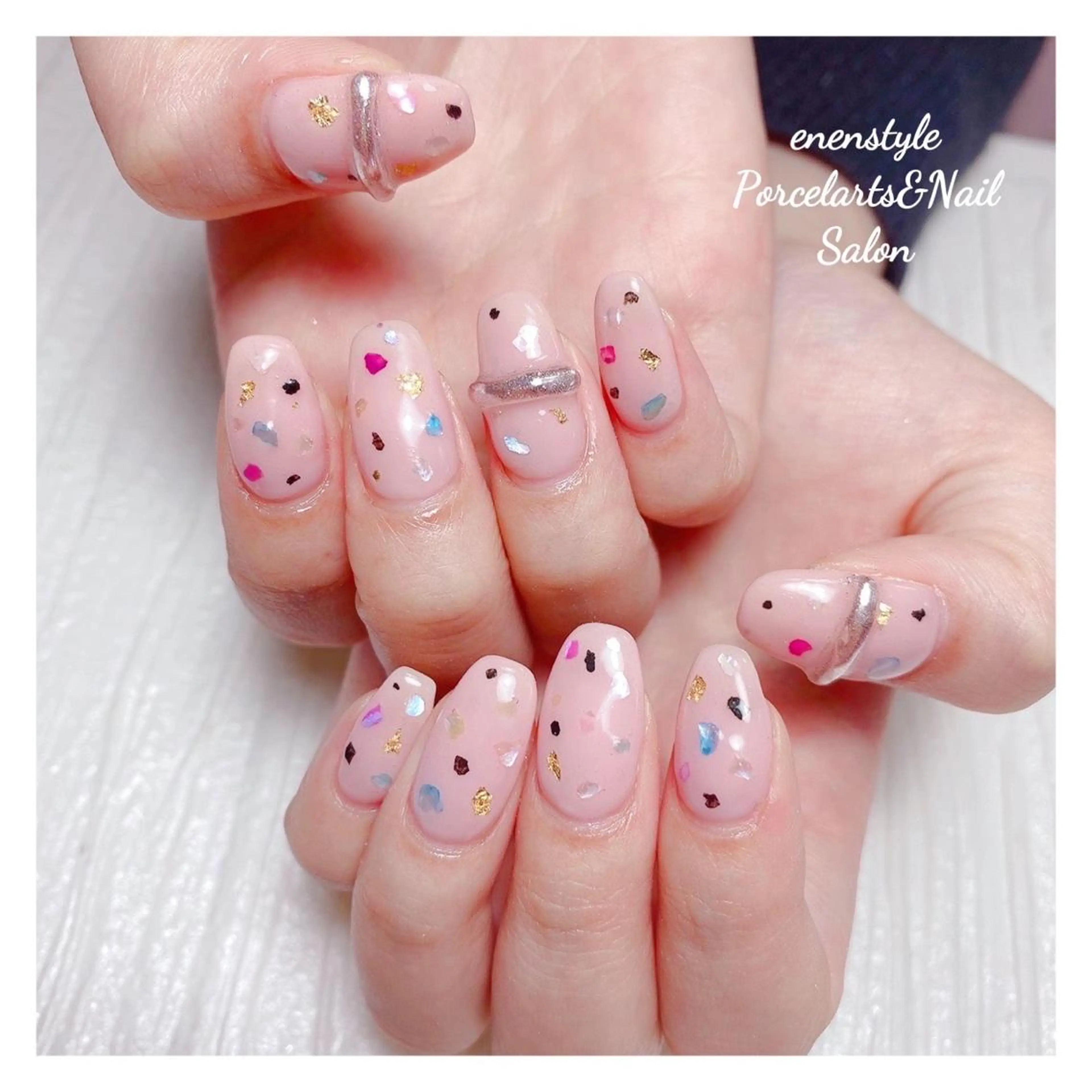 ミディアム ネイル 👑enen style👑のネイルデザイン