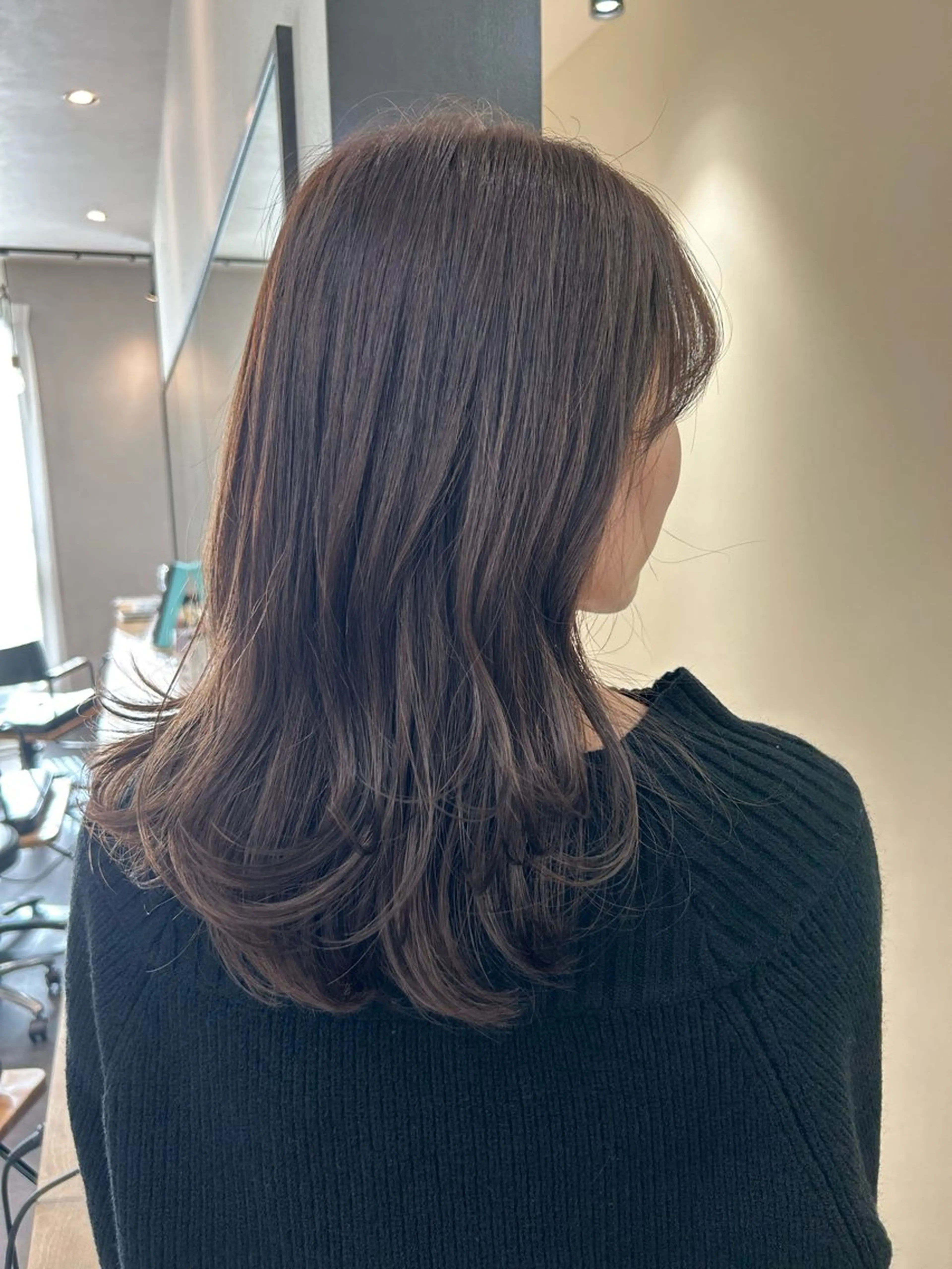 ロング カラー 透明感カラー グレージュ ラベンダーカラー ラベンダーグレージュ ラベンダーグレー hub hair レイヤー/透明感のヘアスタイル