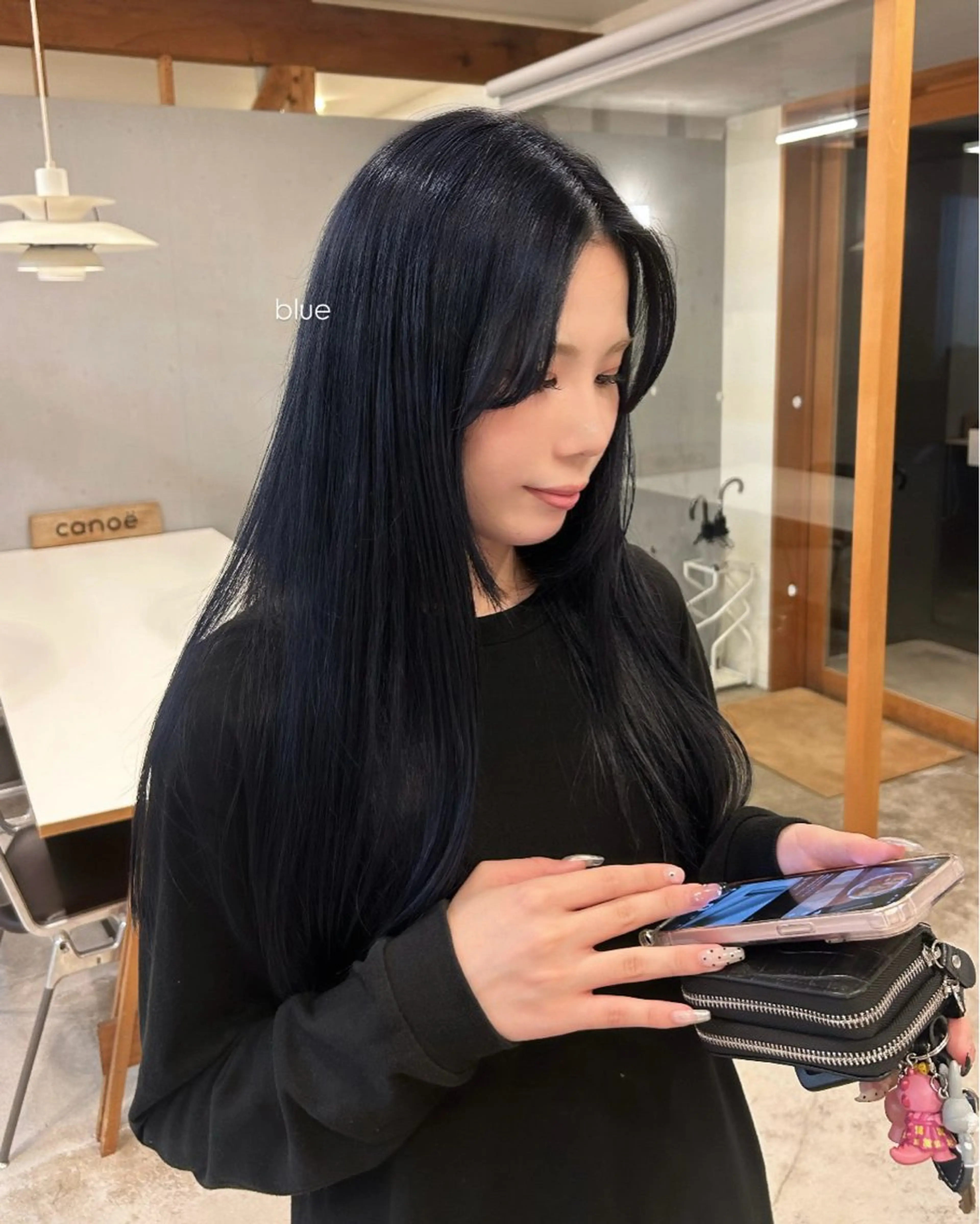 ロング カラー hitomi/ 透明感カラーのヘアスタイル