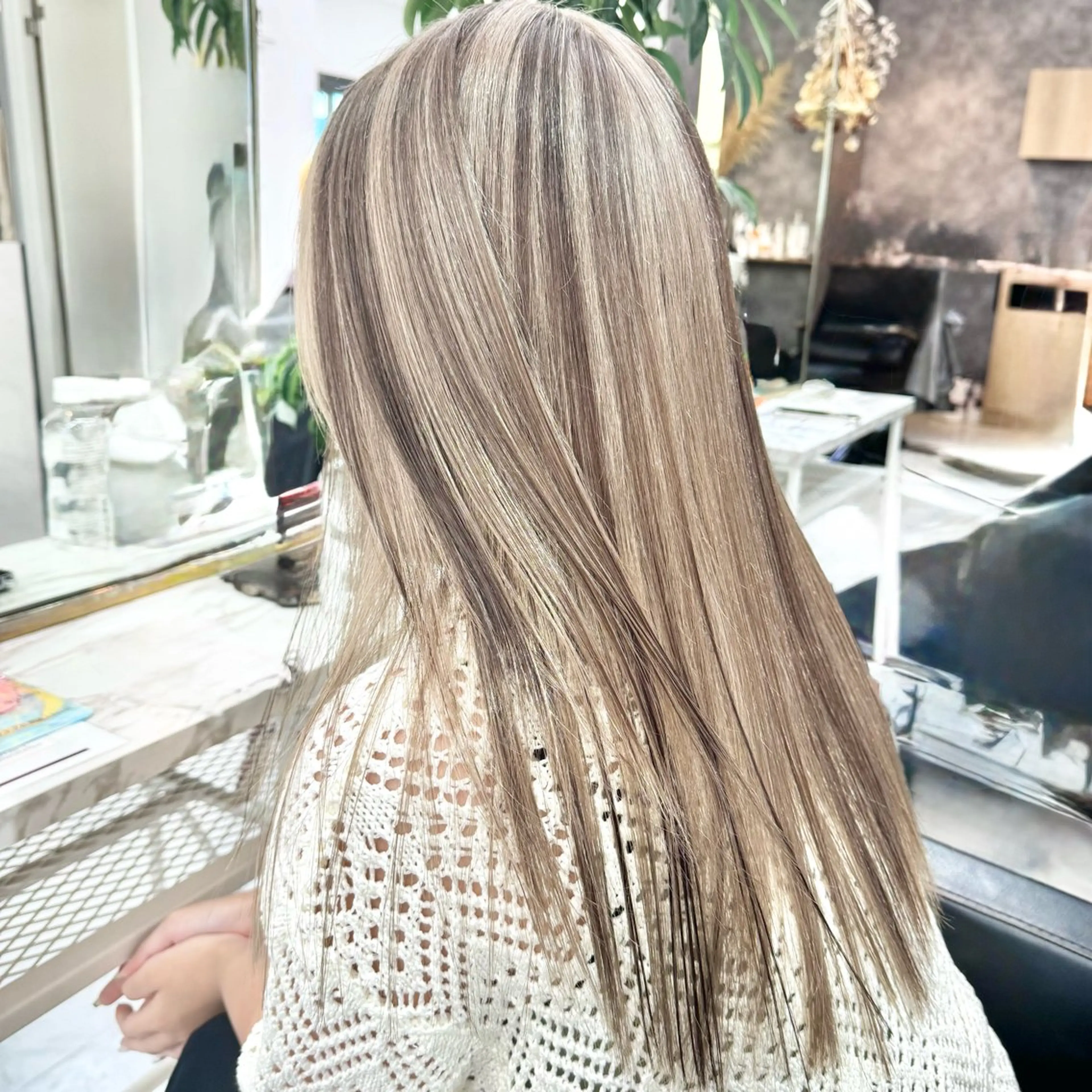 ロング カラー パーマ ヘアアレンジ メンズ キッズ ヘアカラー トリートメント 💖オタク美容師 ꒰ঌ♡モモ♡໒꒱のヘアスタイル