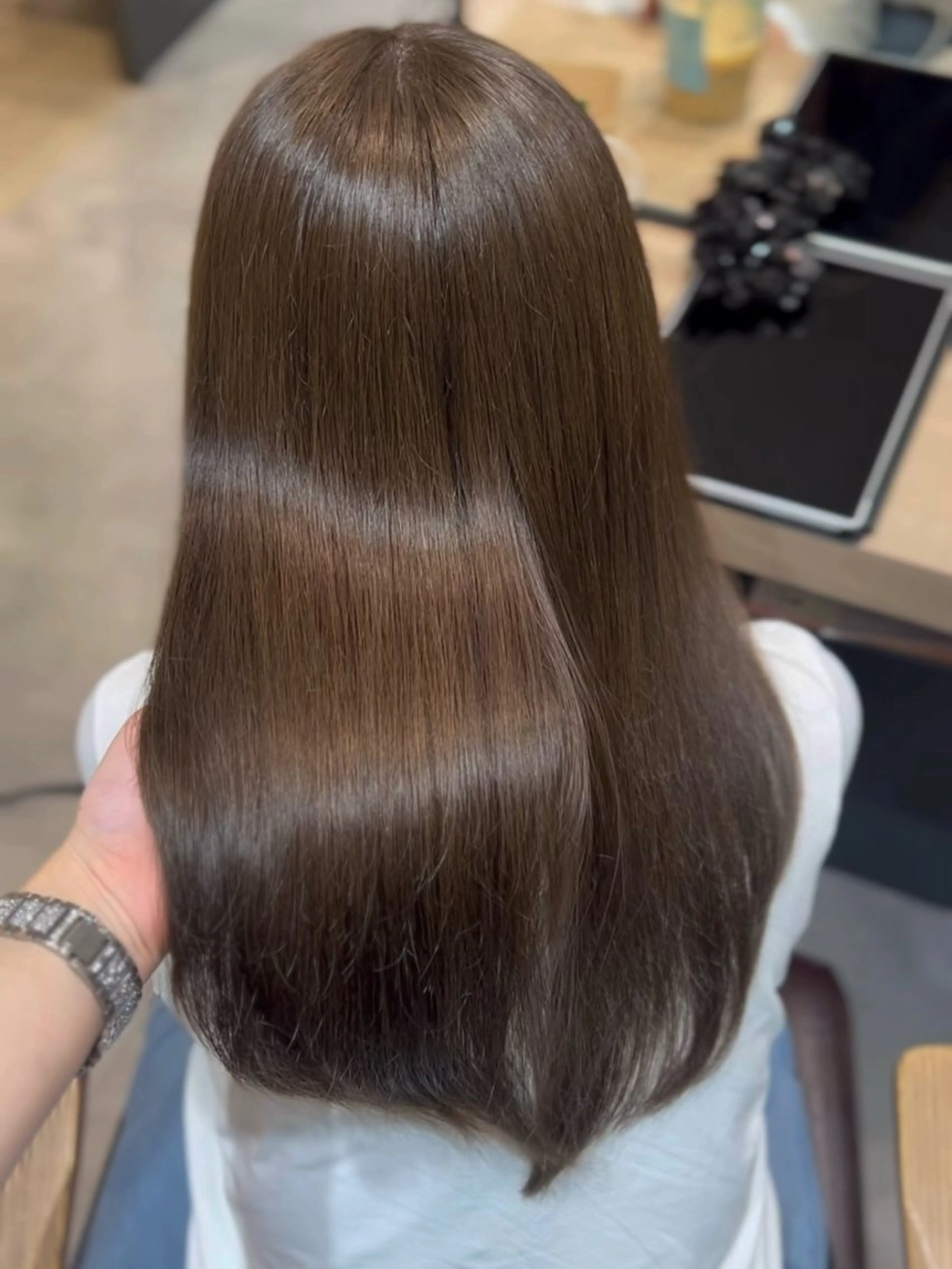 セミロング ヘアカラー Ami♡表参道/艶髪 ピンク/盛れカットのヘアスタイル