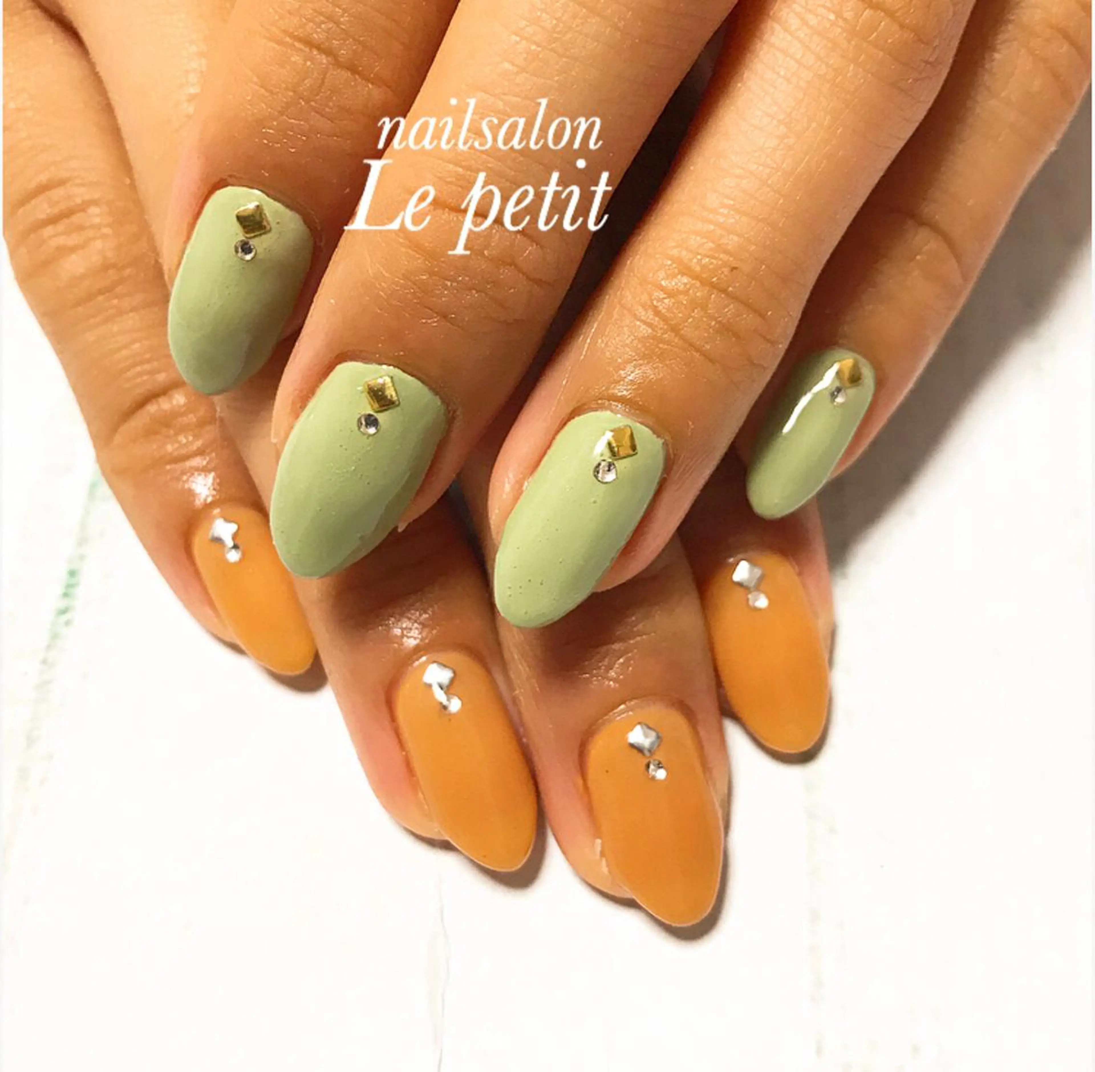 ネイル 石野 広佳のネイルデザイン