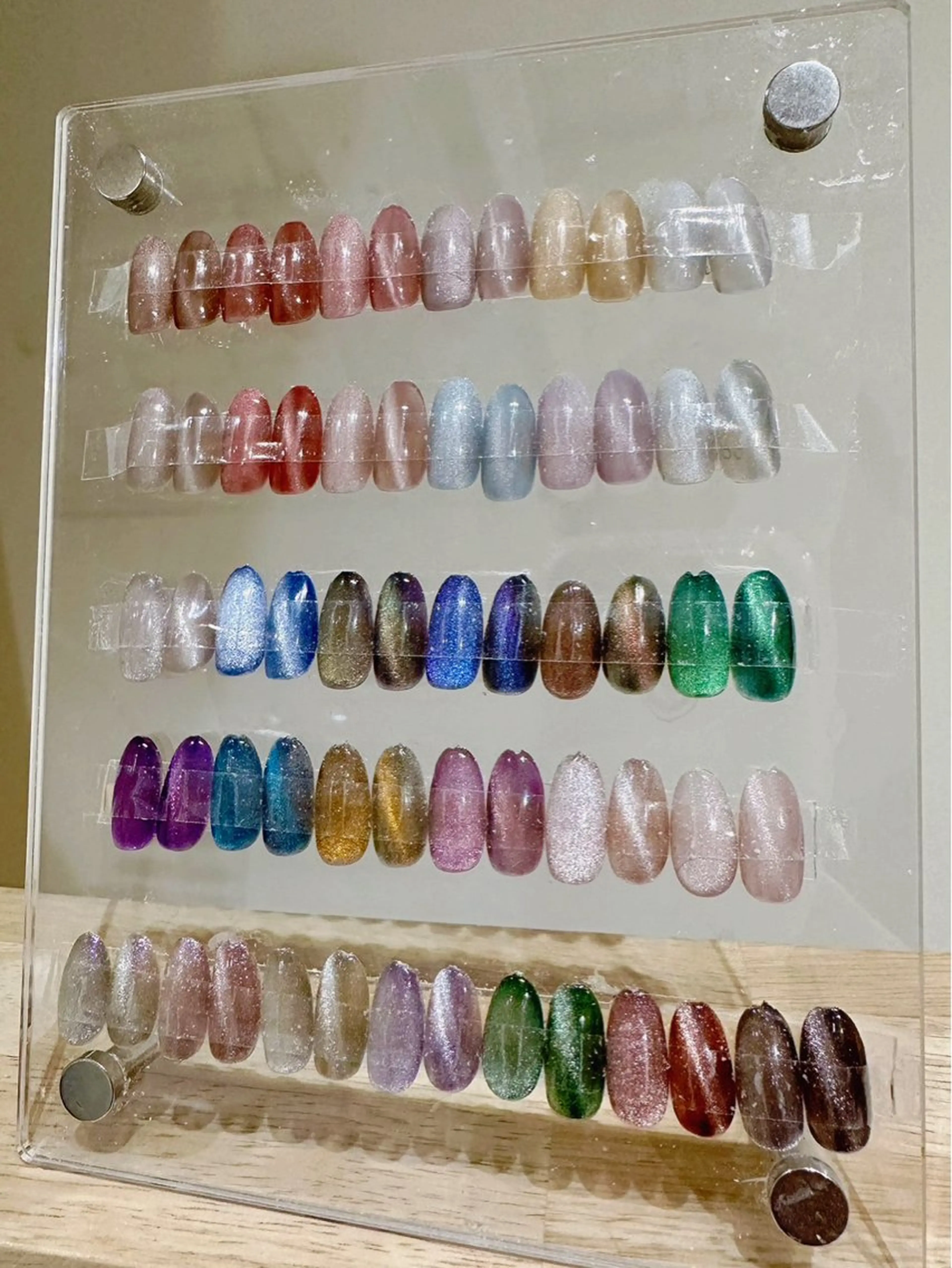 ネイル マグネットネイル 小林みお @ibelu京橋店のネイルデザイン