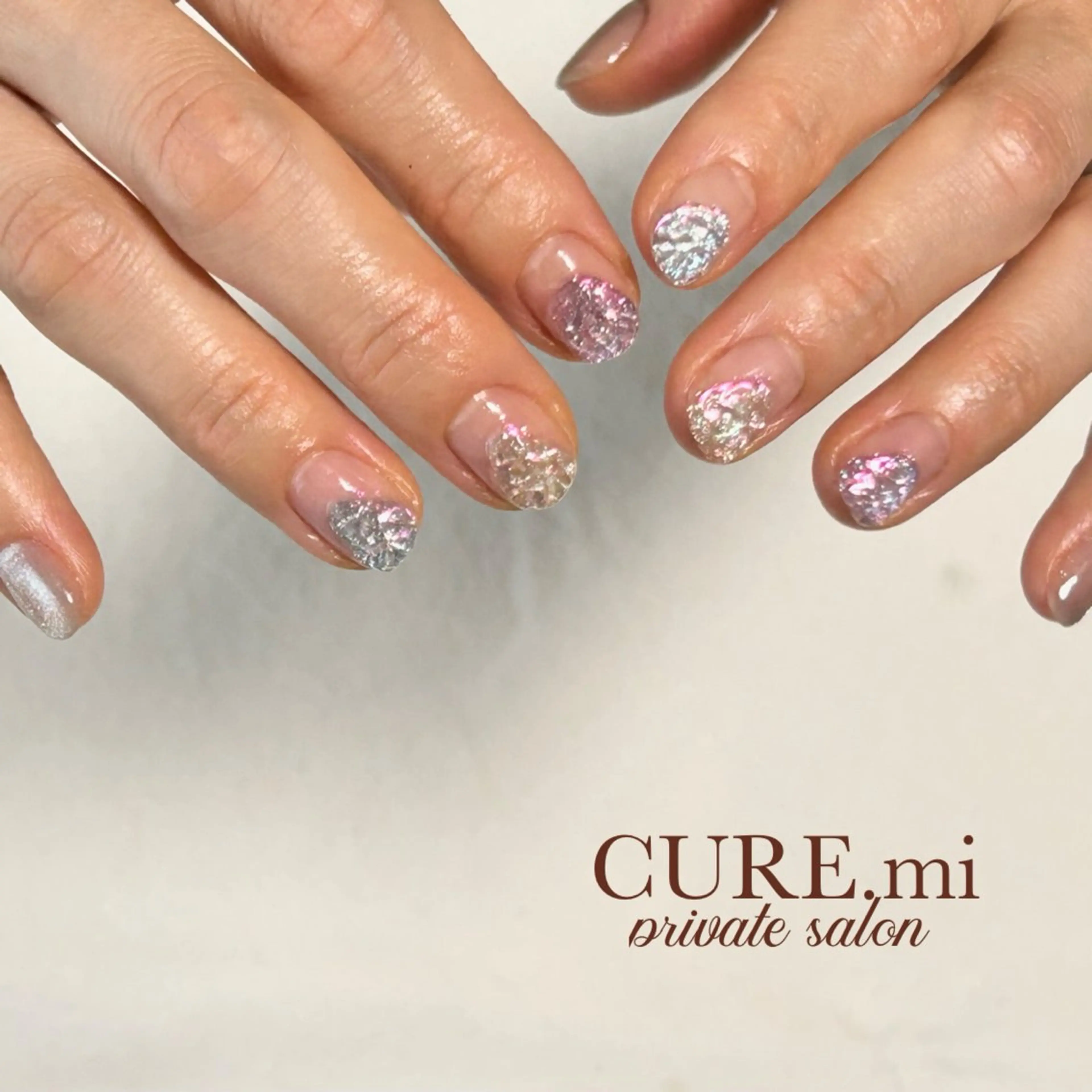 ネイル オーロラネイル フラッシュネイル キラキラネイル マグネットネイル 春ネイル ハンドネイル ハンドケア 伊藤 美香のその他イメージ