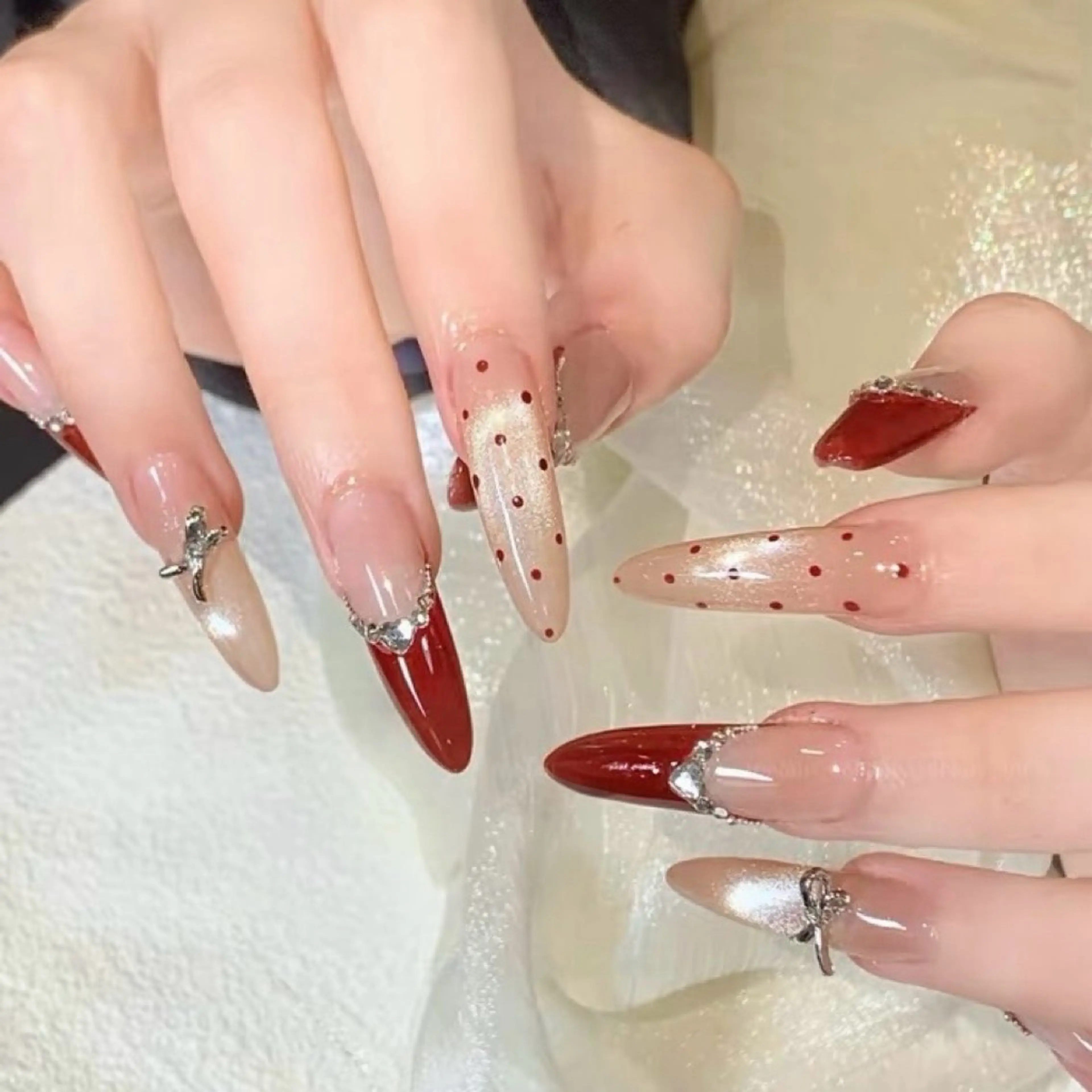 ネイル Mika Nails 心斎橋のネイルデザイン