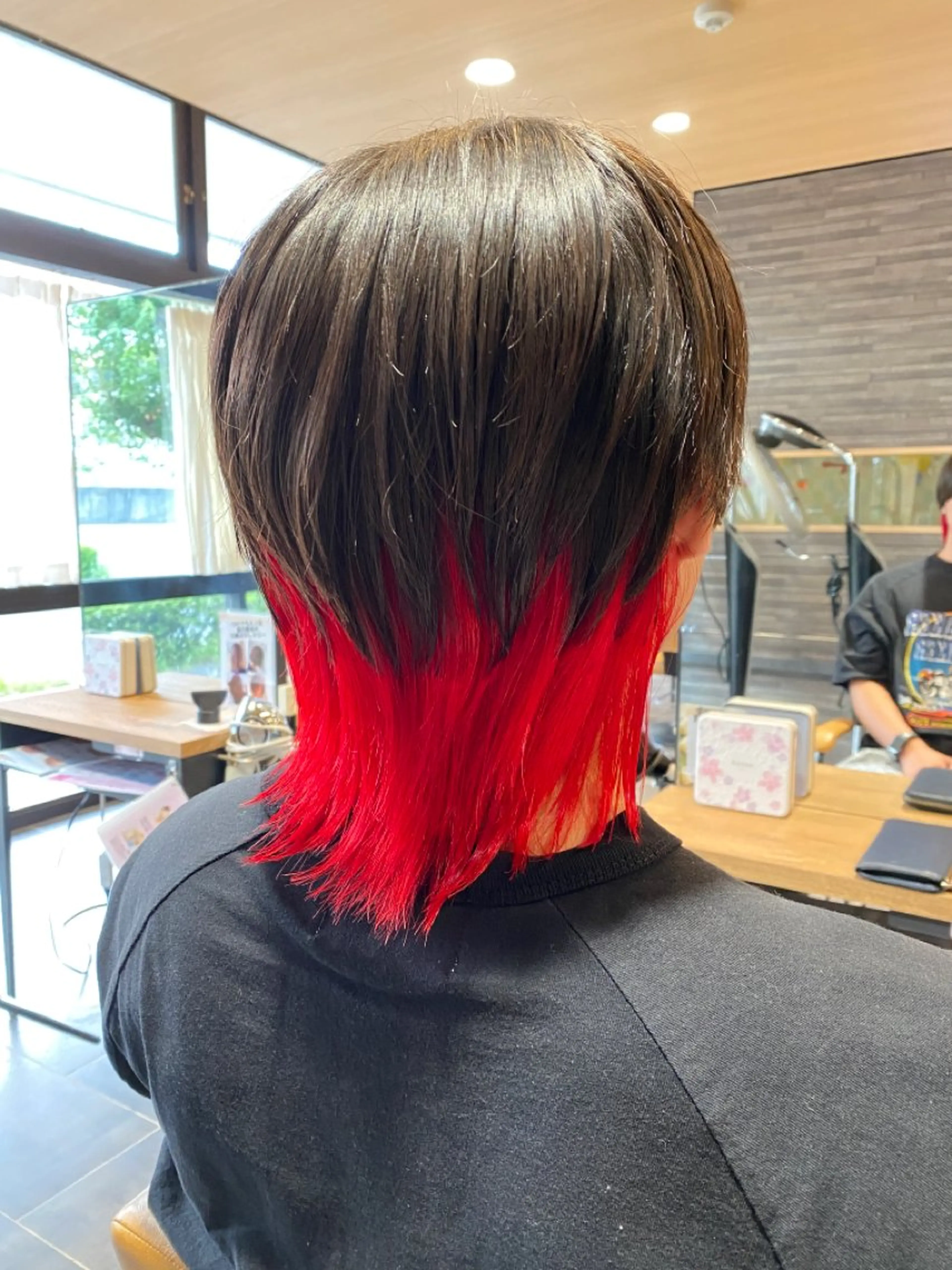 カラー メンズ 尾崎 優也のヘアスタイル