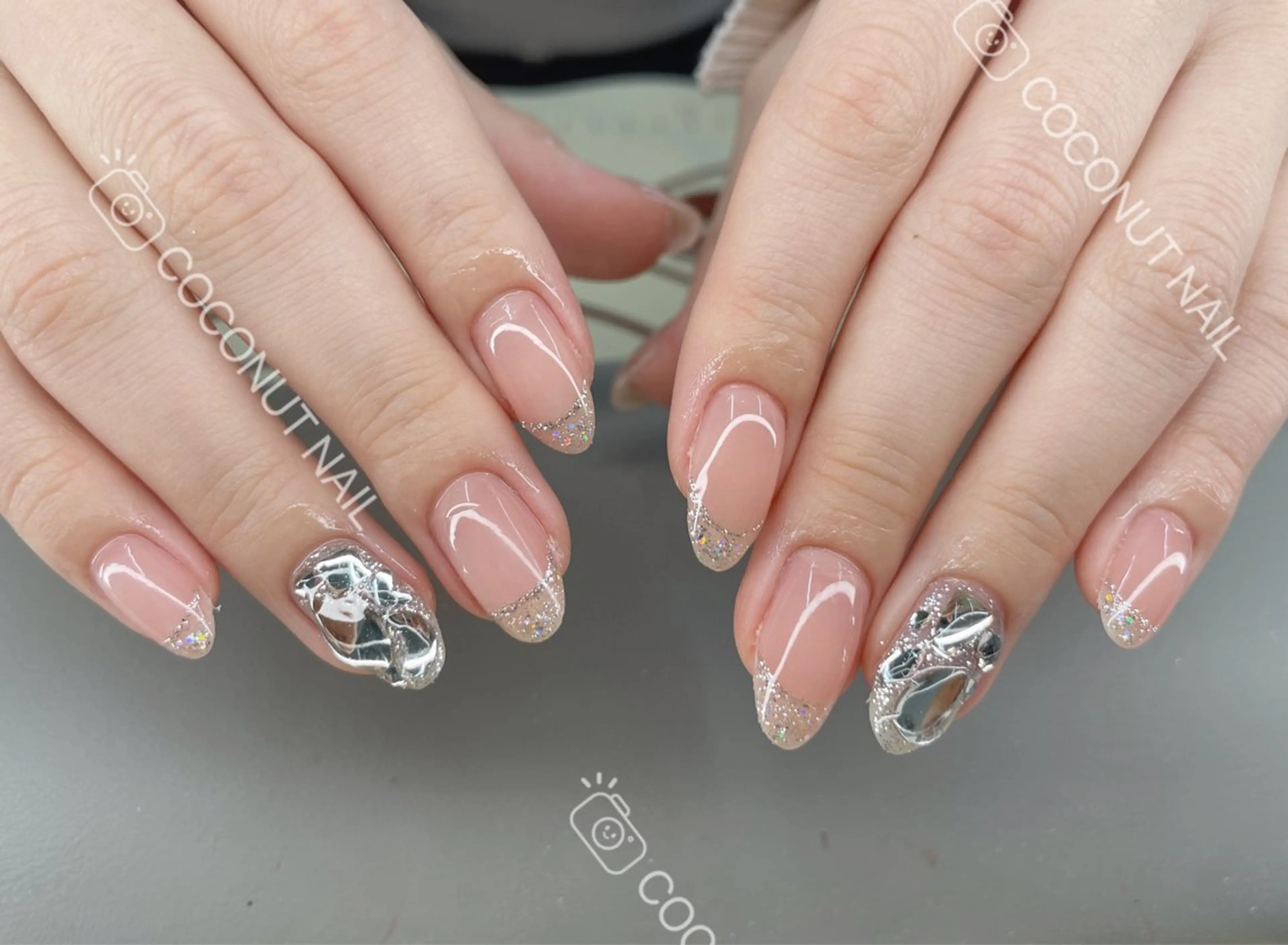 ネイル ハンドネイル 神田 ココナッツのネイルデザイン