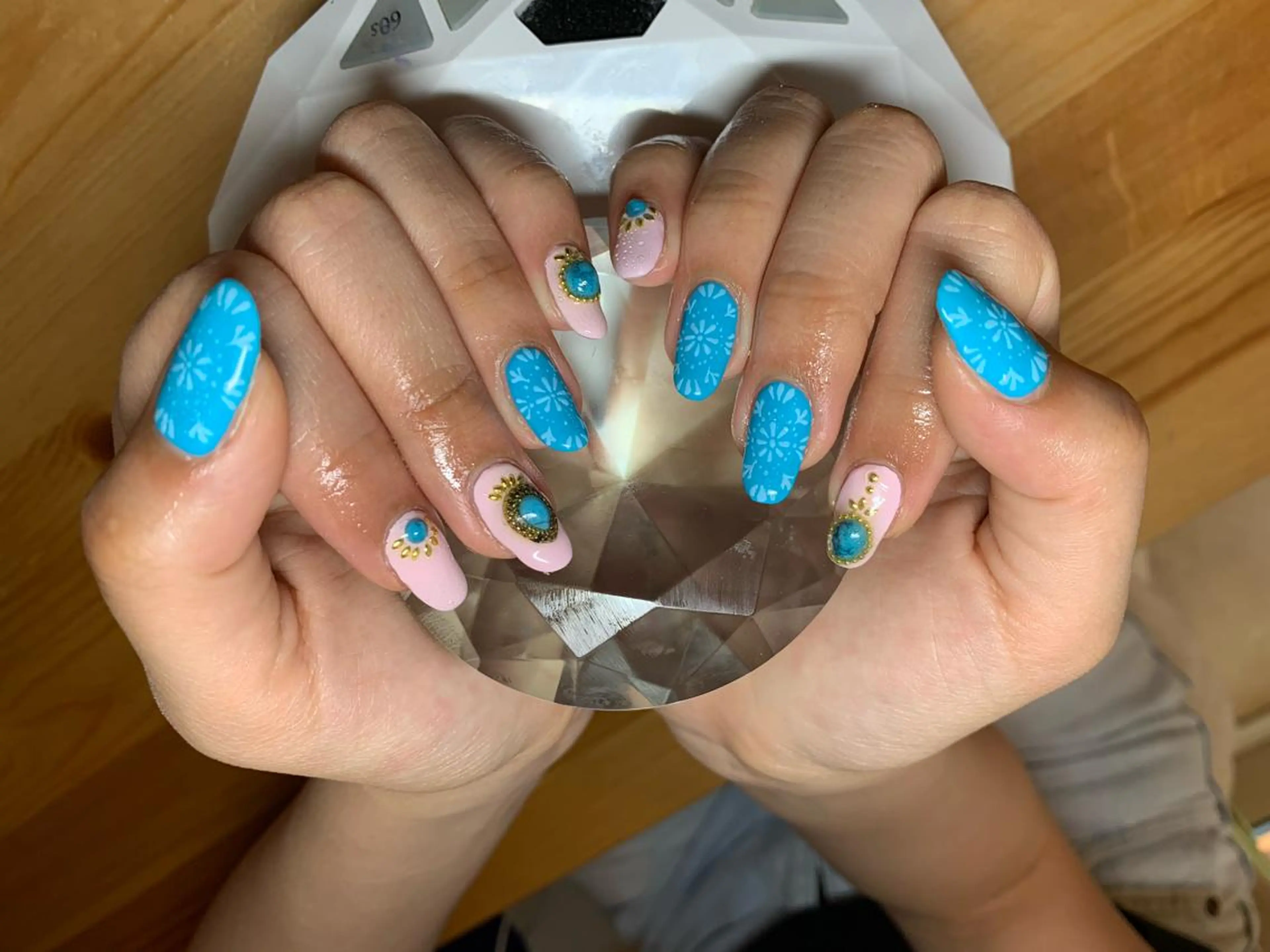 ネイル LAVISH nail salonのネイルデザイン