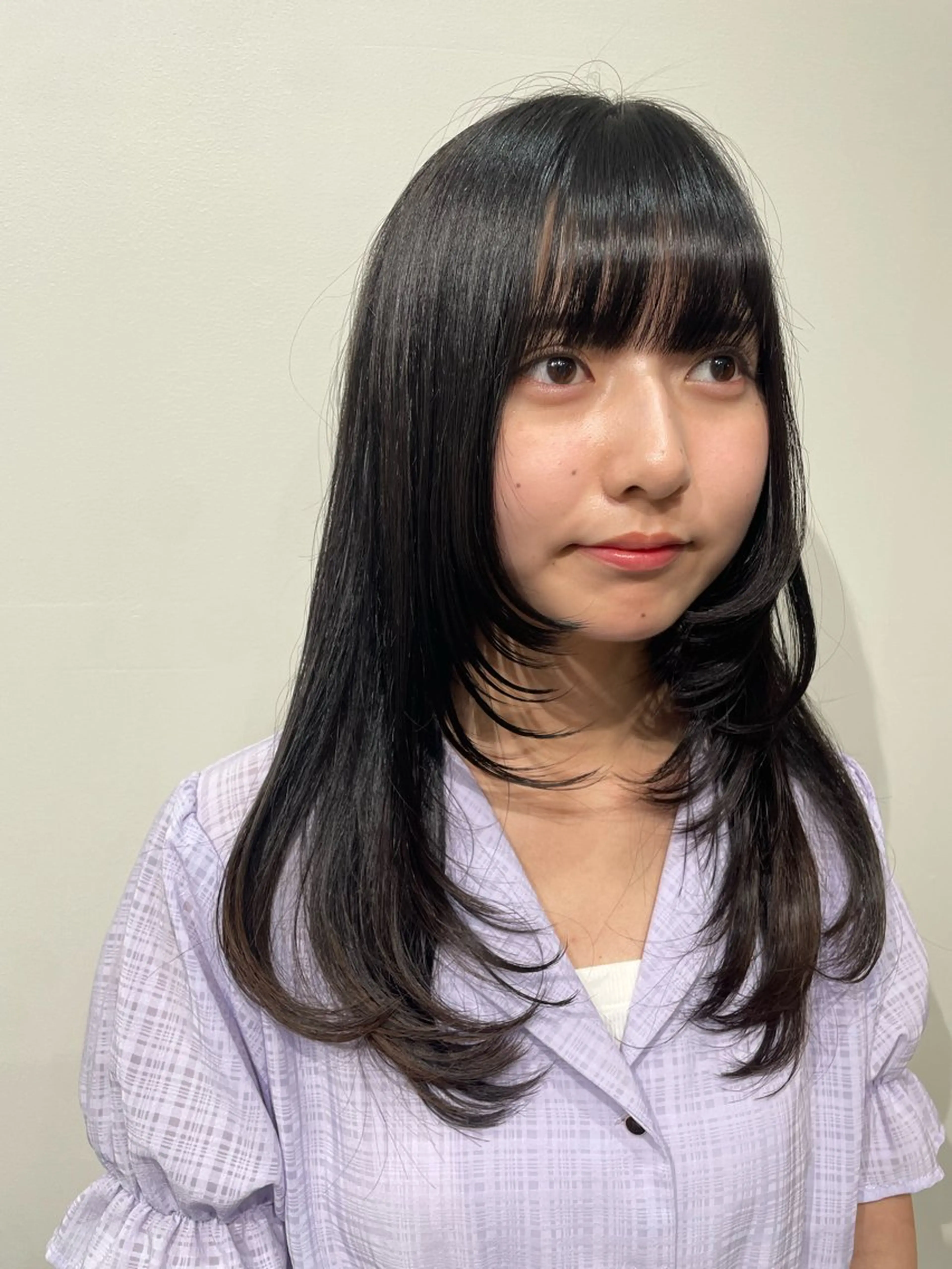 ロング Noa/レイヤー カット🩵パーマのヘアスタイル