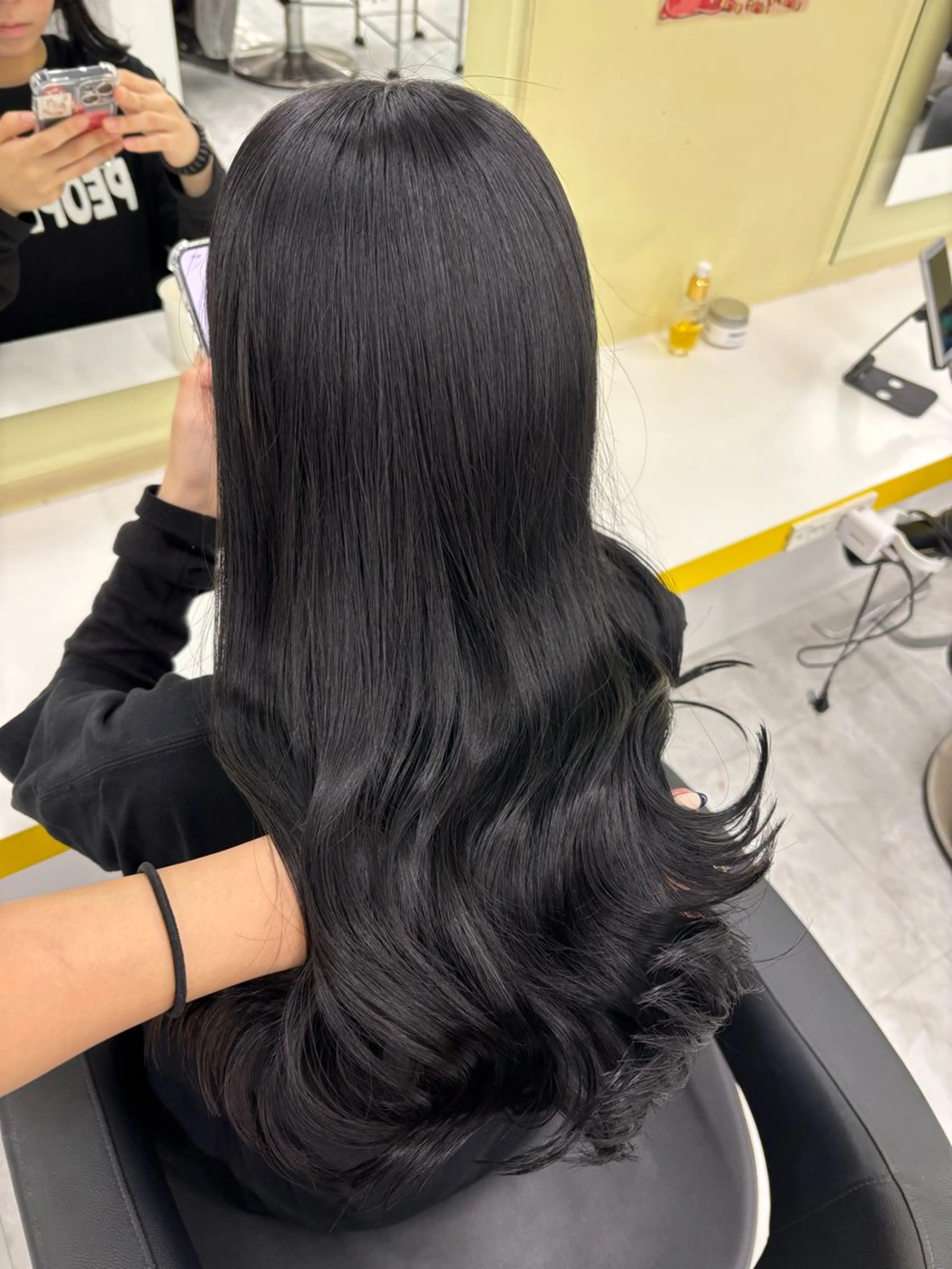 ロング カラー ヘアカラー トリートメント ヘッドスパ ヘアセット 🦋色落ち綺麗カラー メンズYUZU🦋‪のヘアスタイル