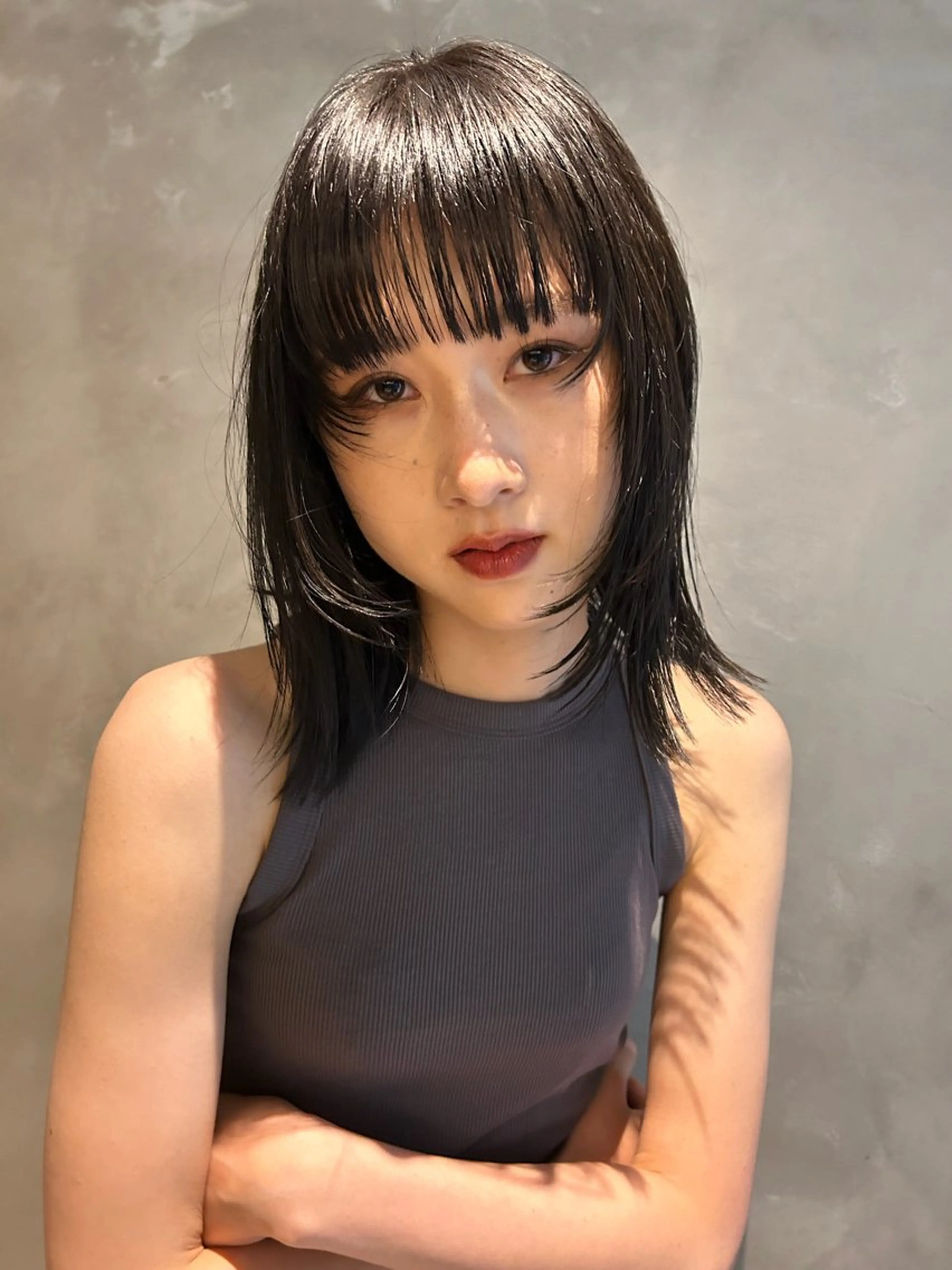 カラー Mori Aimiのヘアスタイル