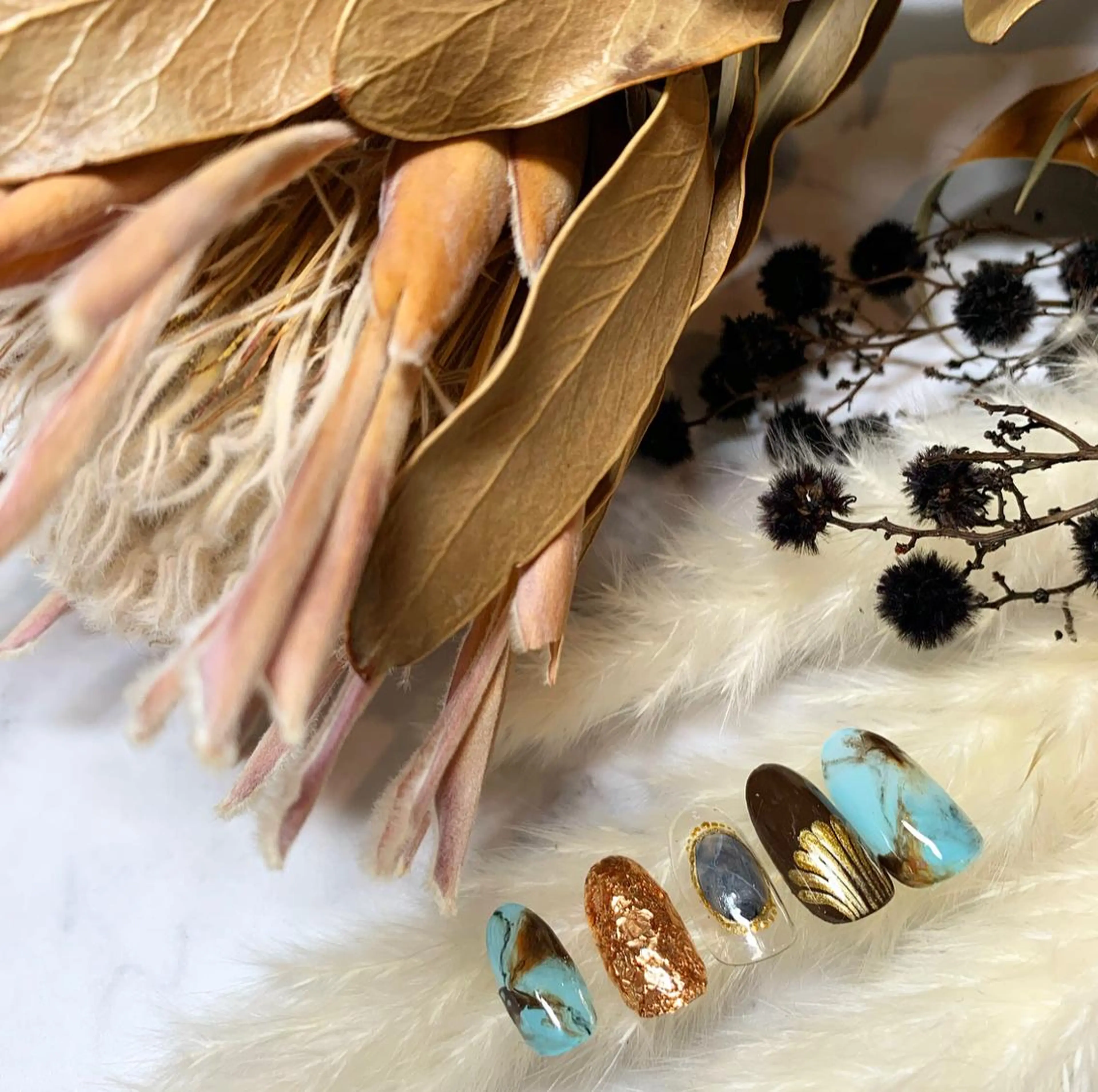 ネイル 駒月 明日香の眉毛・アイブロウイメージ