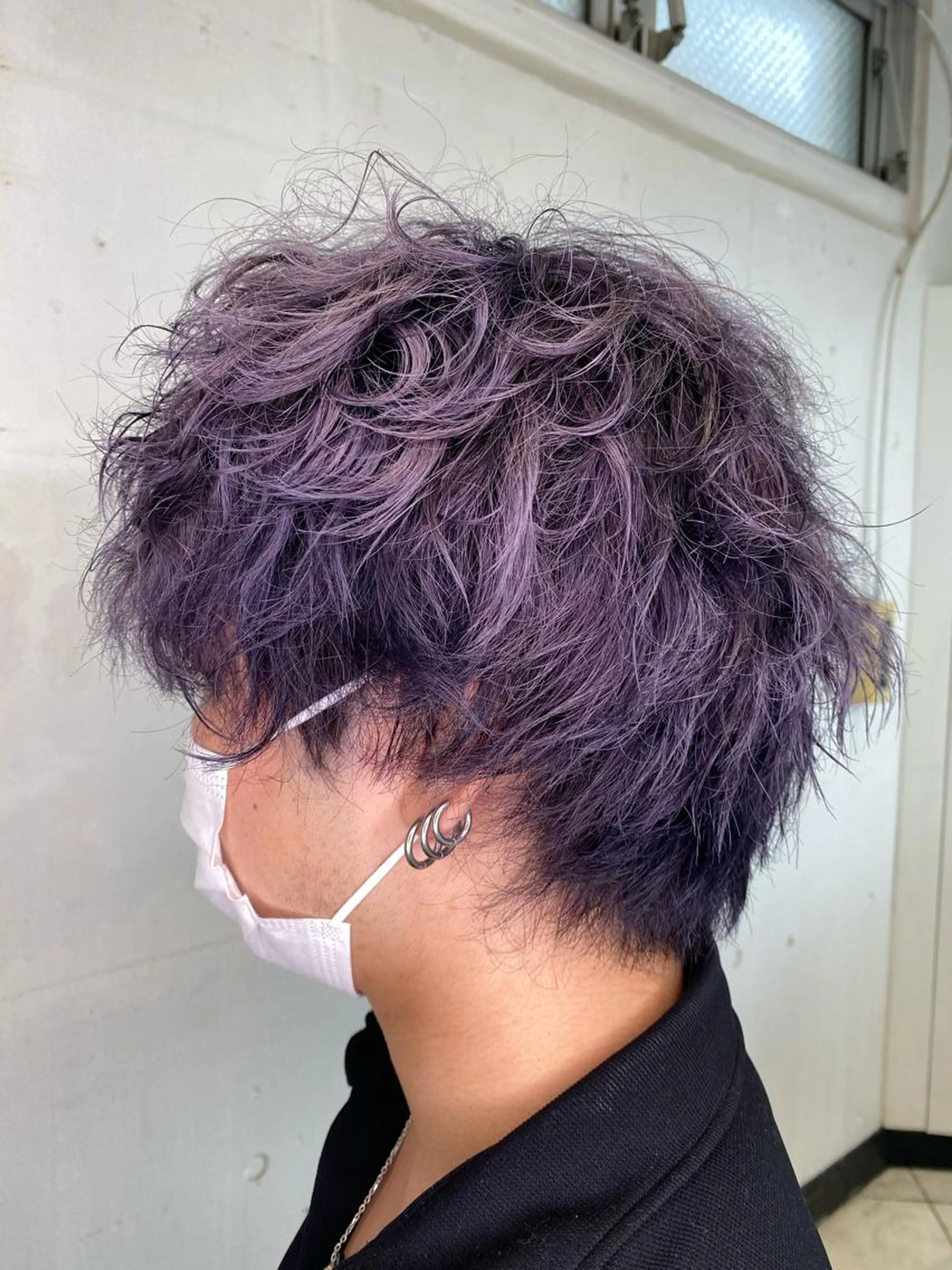 23歳以下の方限定！！ダブルカラー🌈憧れのハイトーンに！是非お任せください！ブリーチ有りですの写真