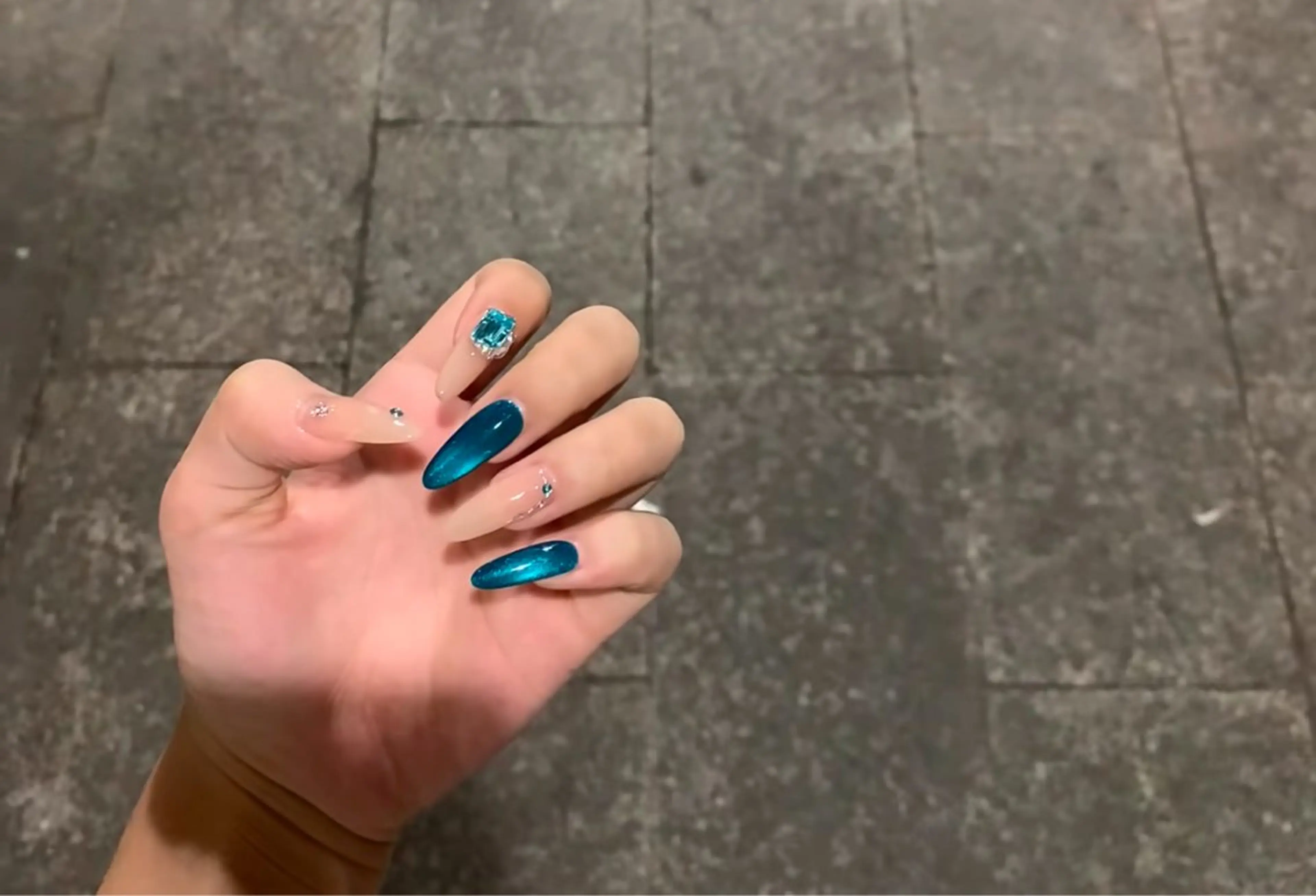 ネイル JOJO ネイル池袋店のネイルデザイン