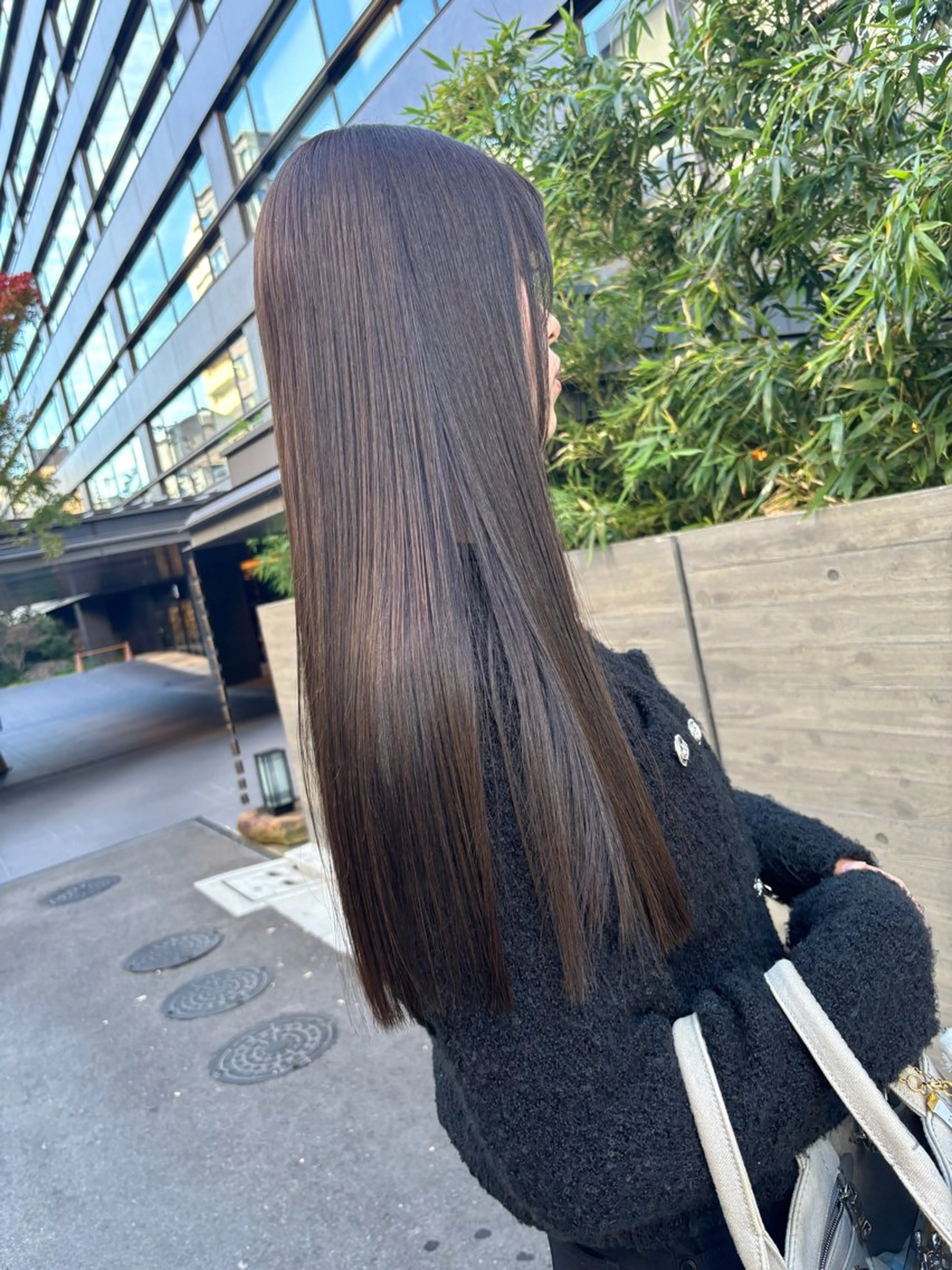 ロング カラー 髪質改善 縮毛矯正 トリートメント カット ヘアカラー トリートメント KINI 髪質改善＆艶髪のヘアスタイル