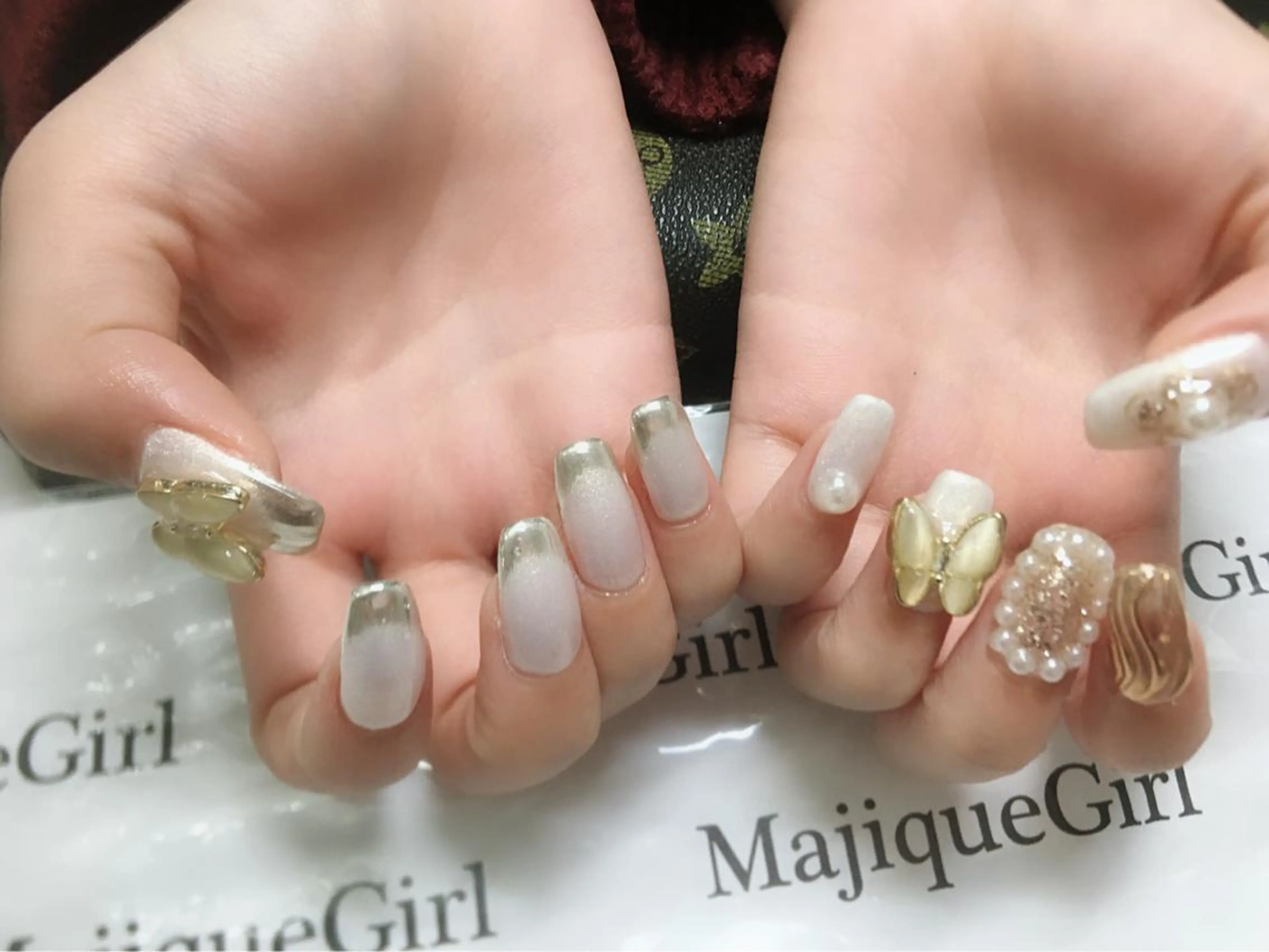 ネイル アートネイル オーロラネイル 成人式 ドット フラワーネイル 🌸Nail&Eye KAKU🌸のネイルデザイン