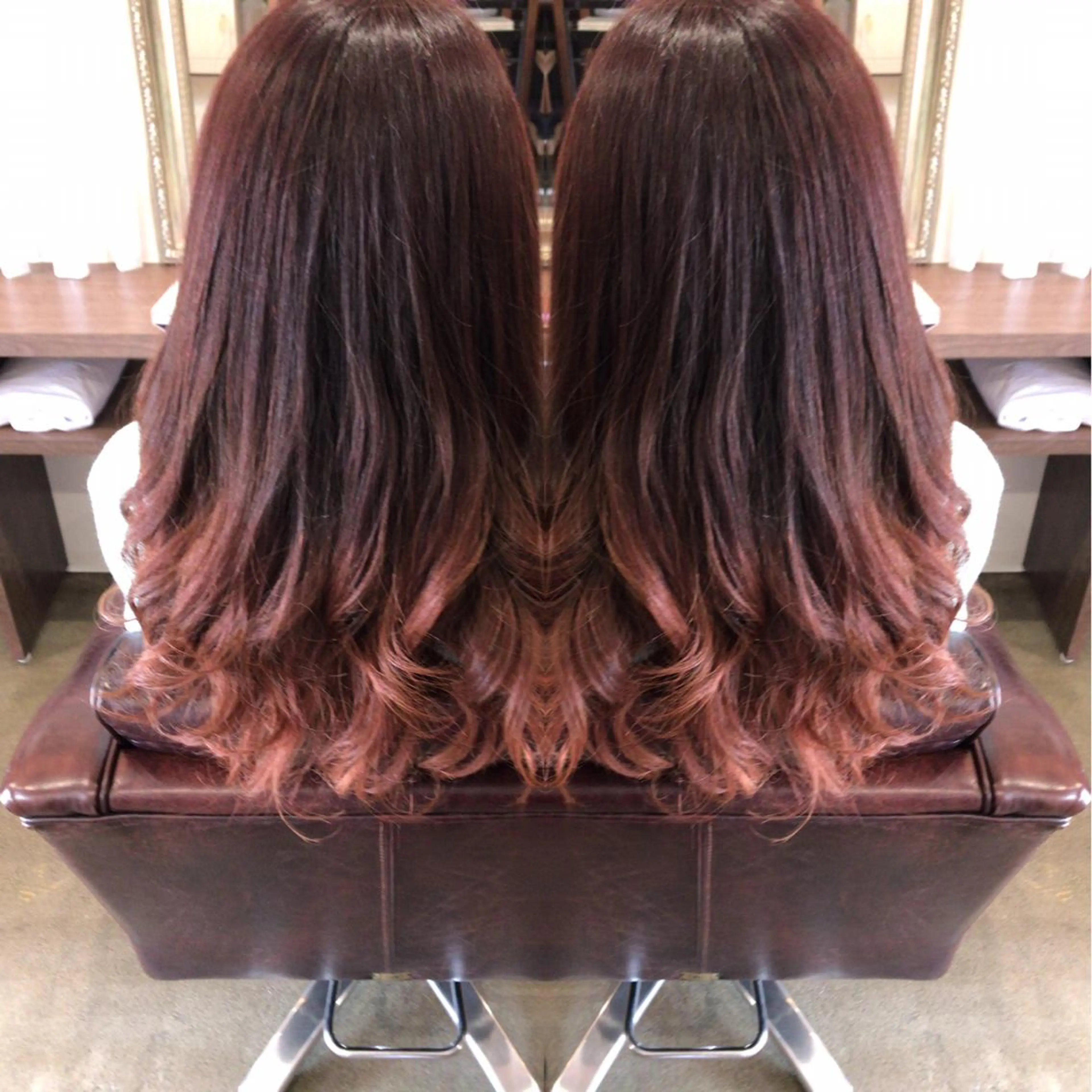 ロング カラー レイヤーカット匠 イソザキノリユキのヘアスタイル